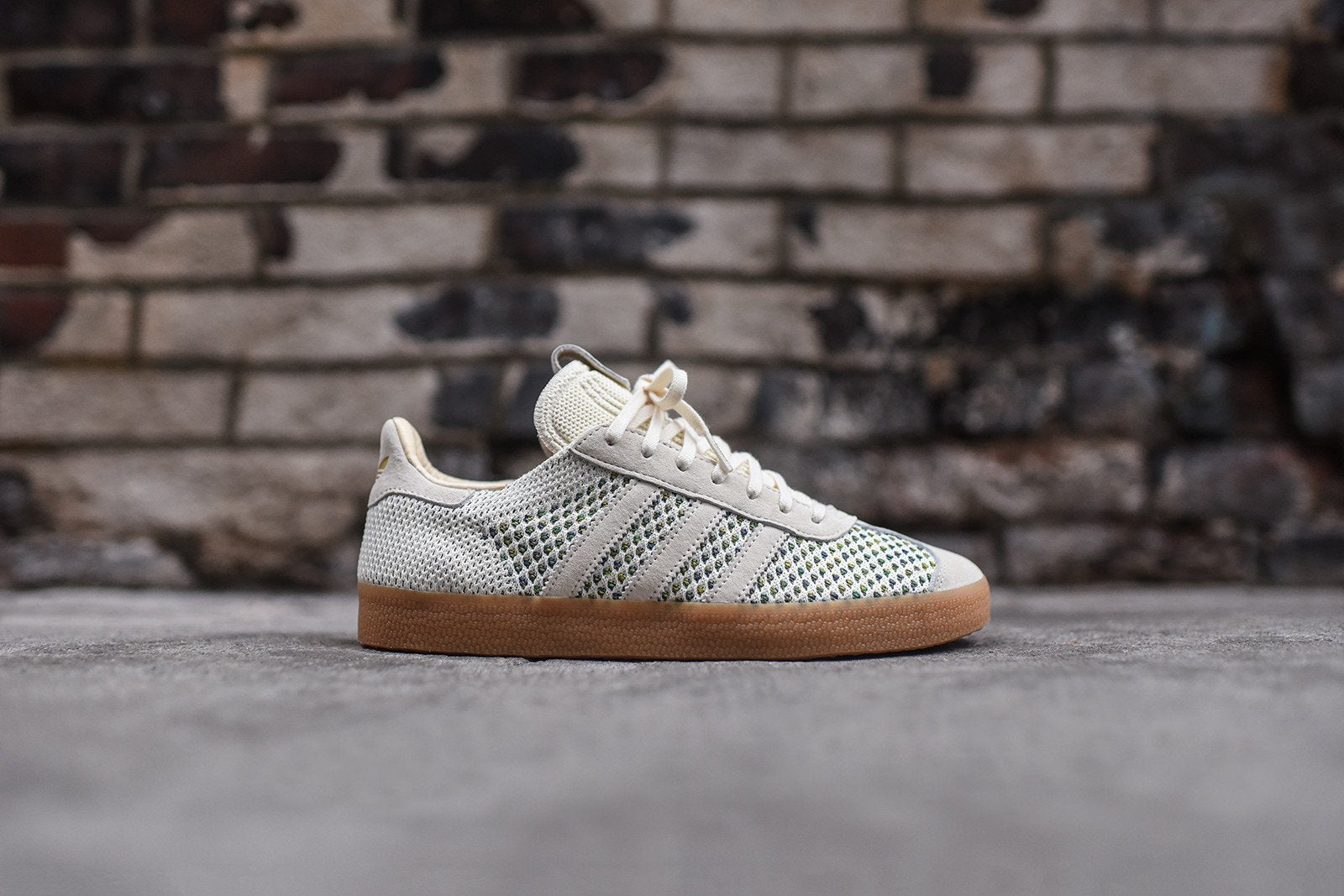 adidas gazelle silver green womens adidas Originals Women's Handball Spezial