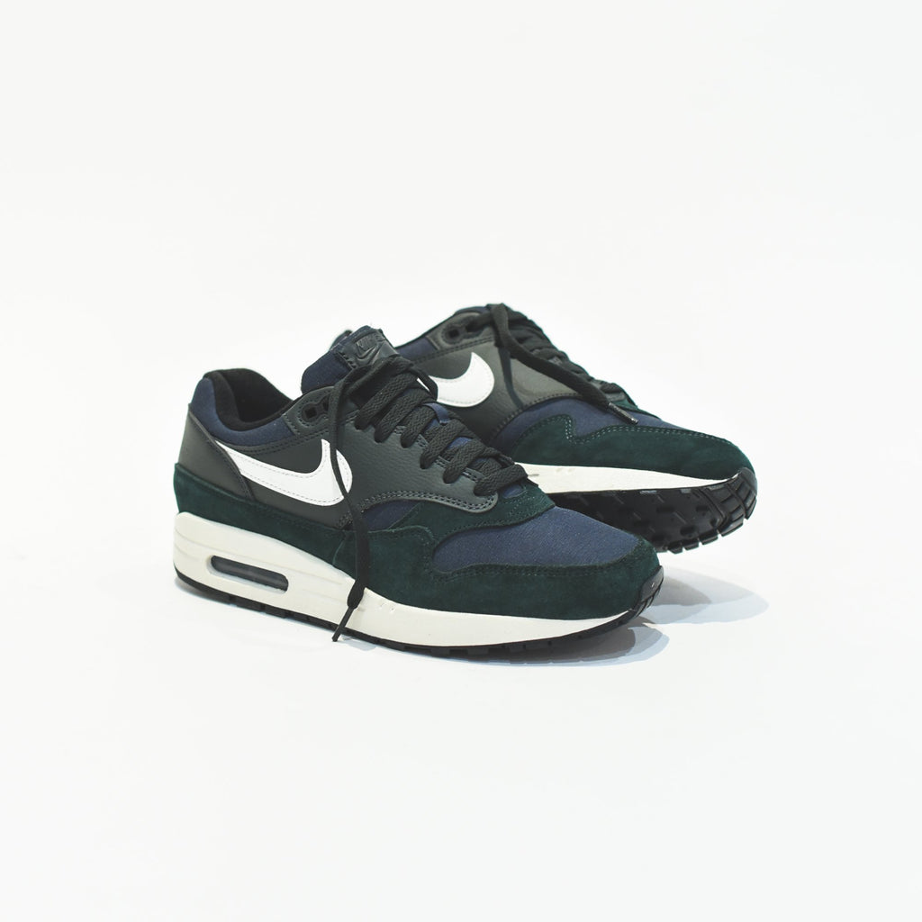 nike air max 1 outdoor green