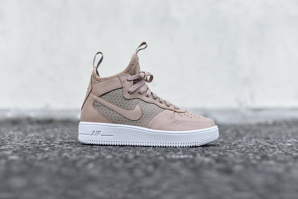 Nike WMNS Air Force 1 Ultraforce Mid Vachetta Tan Kith Europe