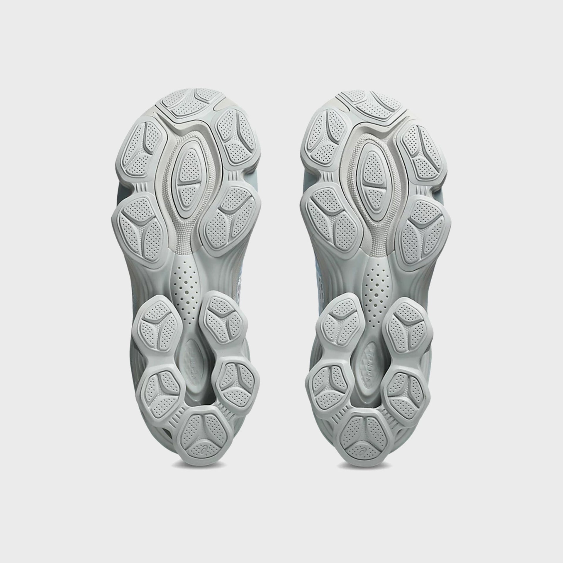 ASICS US6-S Gel-Kinetic Fluent - Glacier Grey / Soft Sky