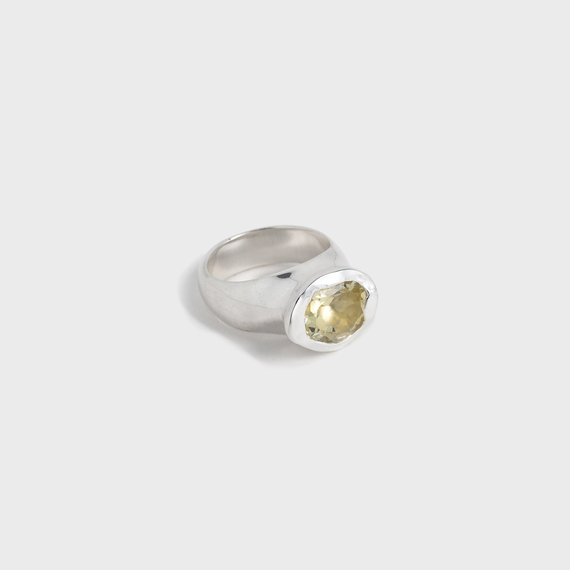 Faris Grand Ring in Silver