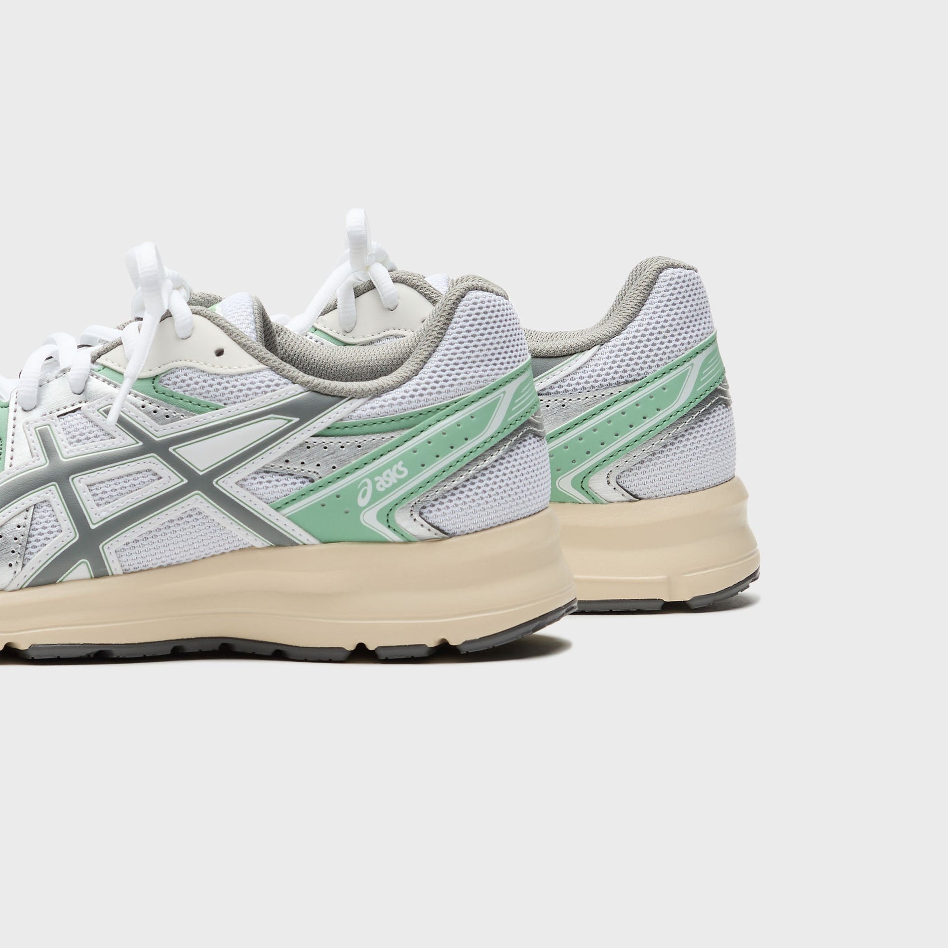 ASICS Jog 100S - White / Clay Grey