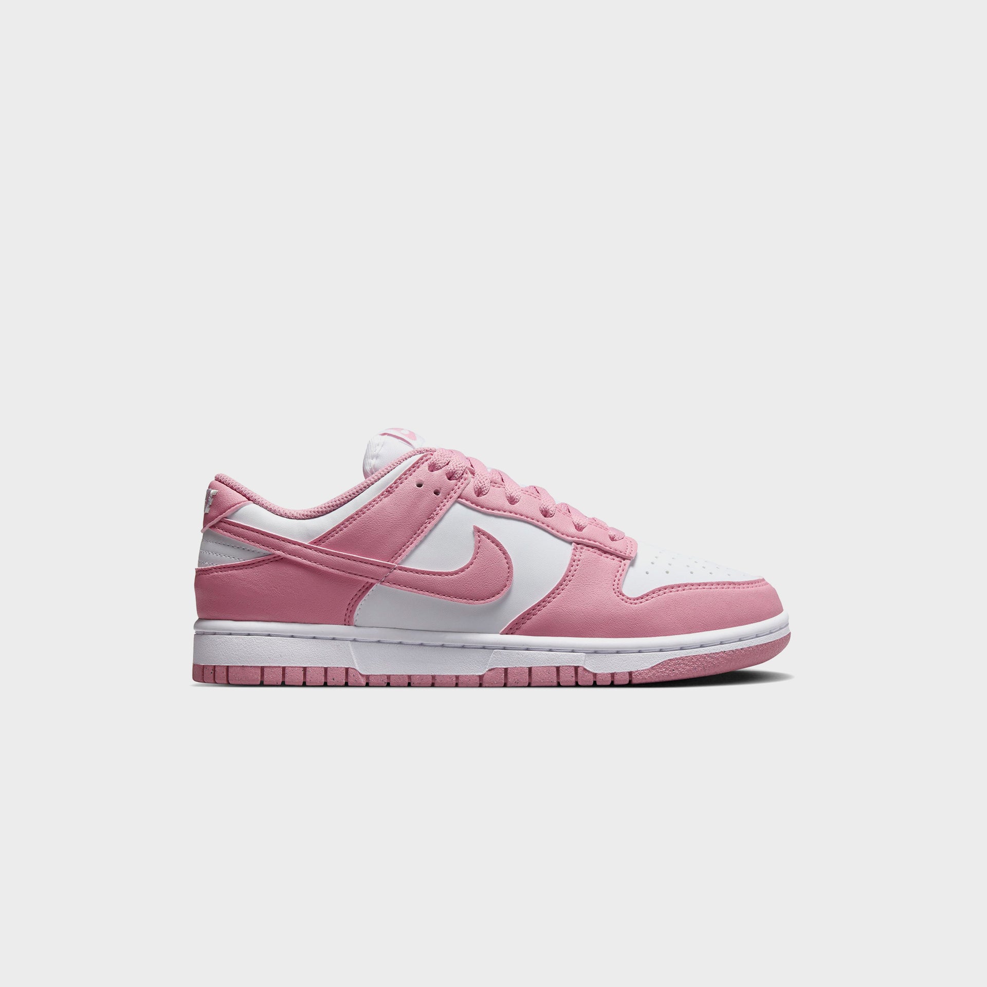 Nike WMNS Dunk Low Next Nature - White / Elemental Pink