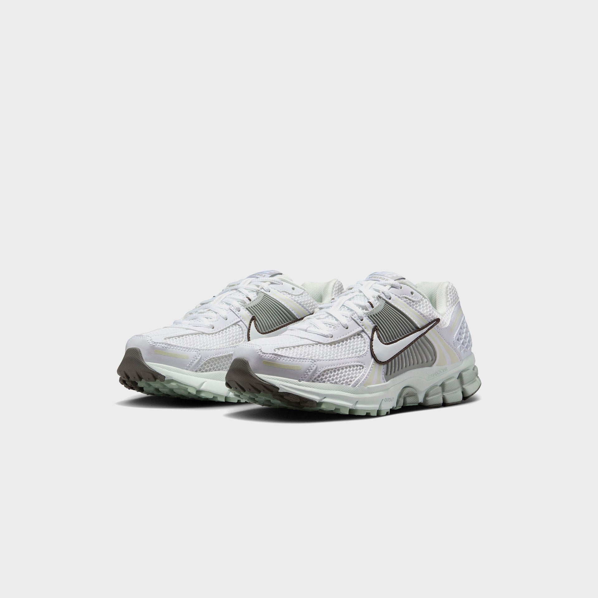 Nike WMNS Zoom Vomero 5 - Summit White / Light Smoke Grey / Jade Horizion