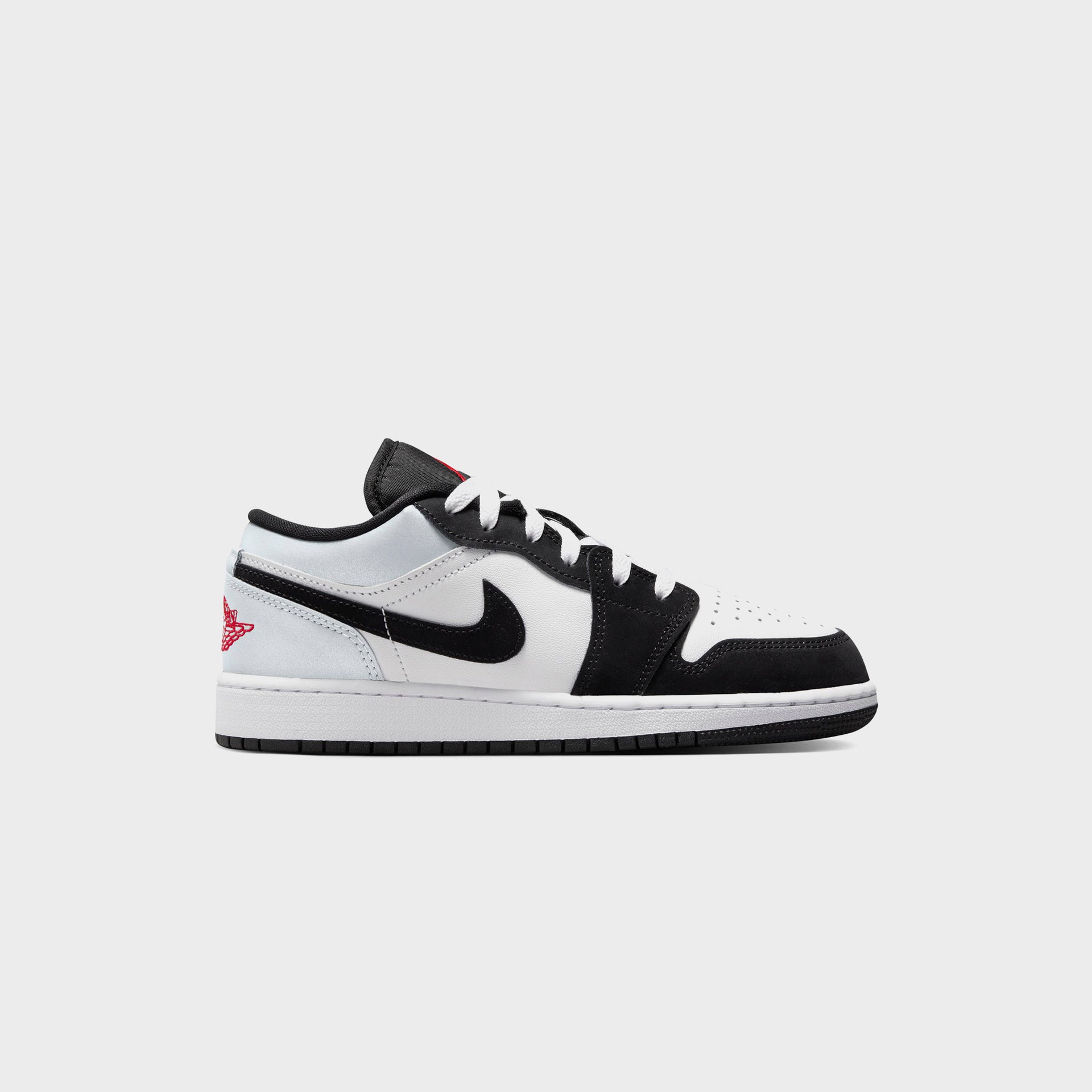 Jordan GS Air Jordan 1 Low Se - White / Black / Matte Silver / Fire Red