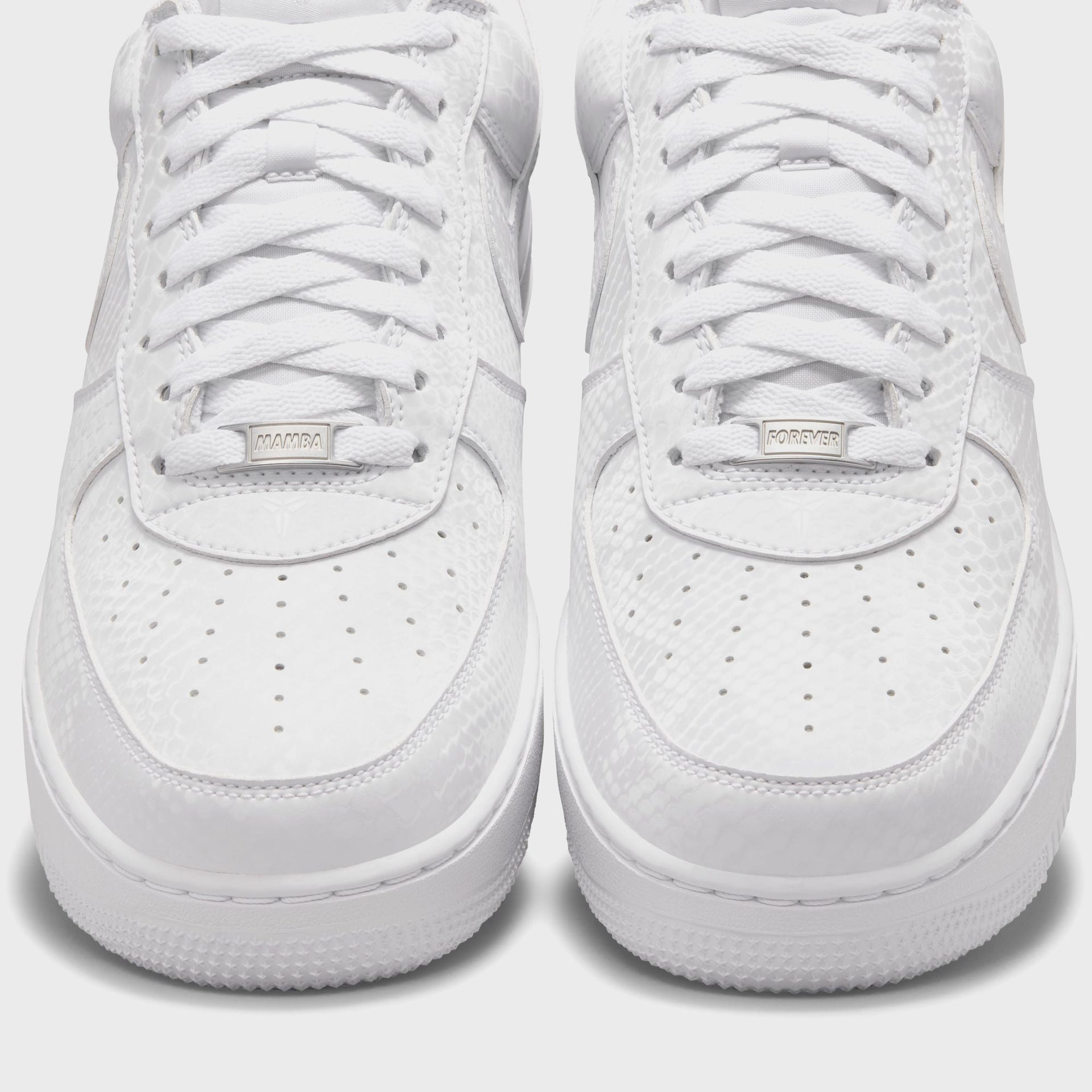 Nike x Kobe Bryant Air Force 1 Low - White / White
