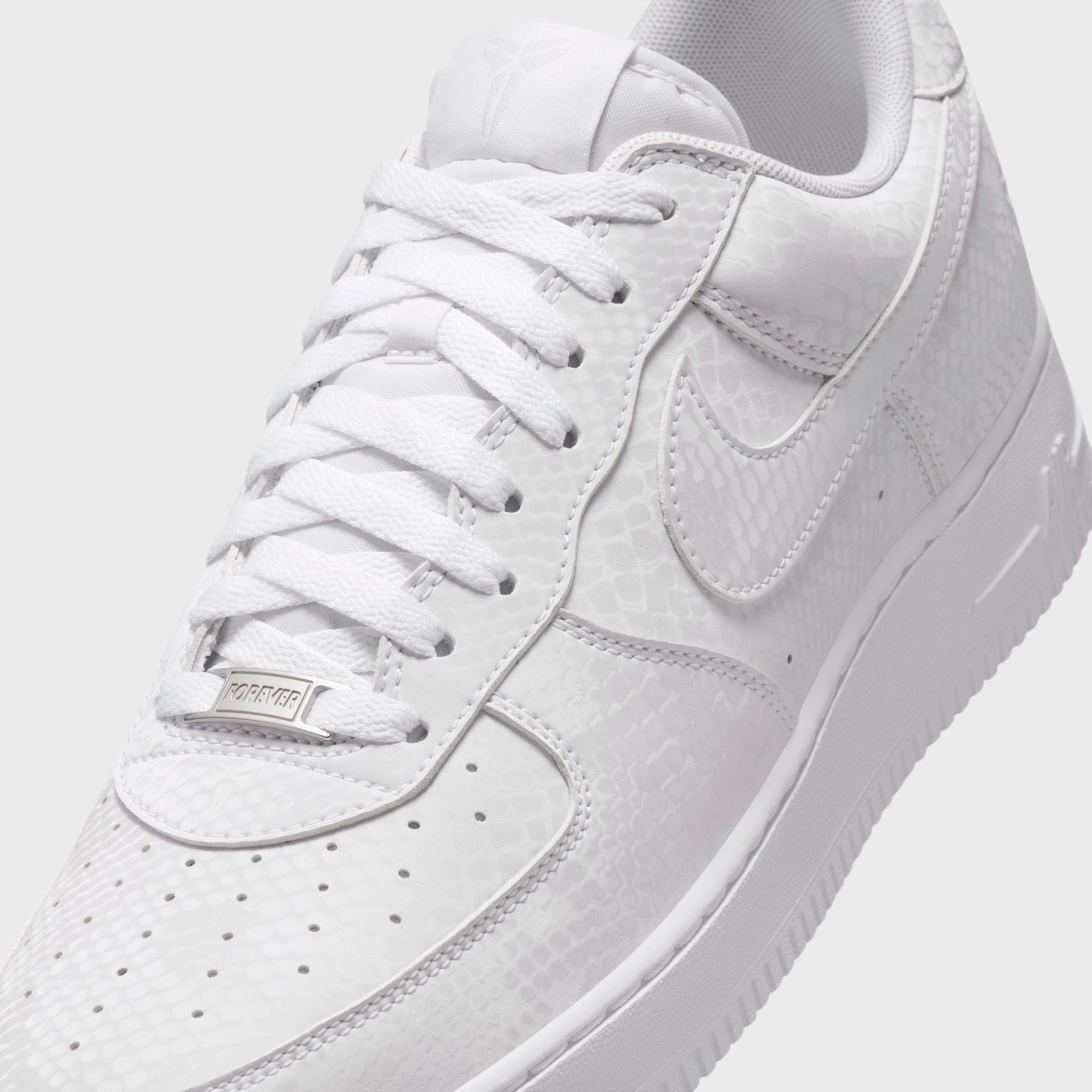 Nike x Kobe Bryant Air Force 1 Low - White / White