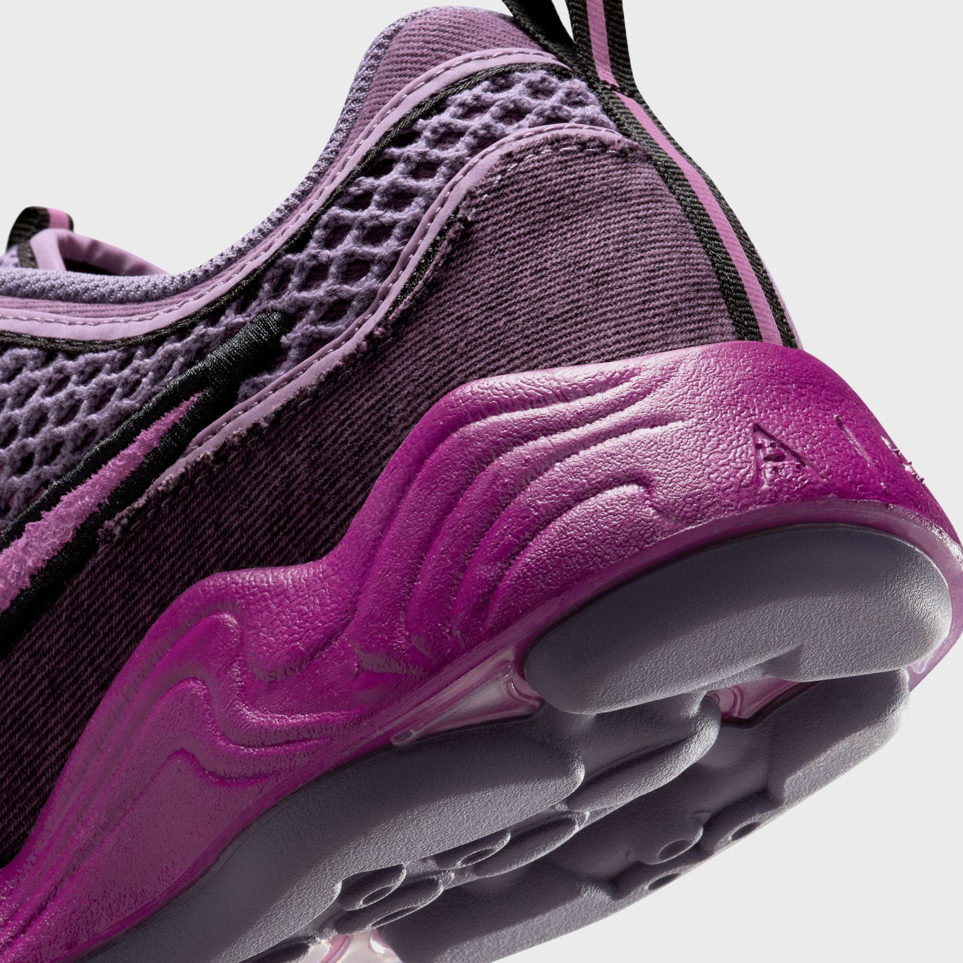 Nike Air Zoom Spiridon Premium - Hot Fuchsia / Viotech / Black / Canyon Purple