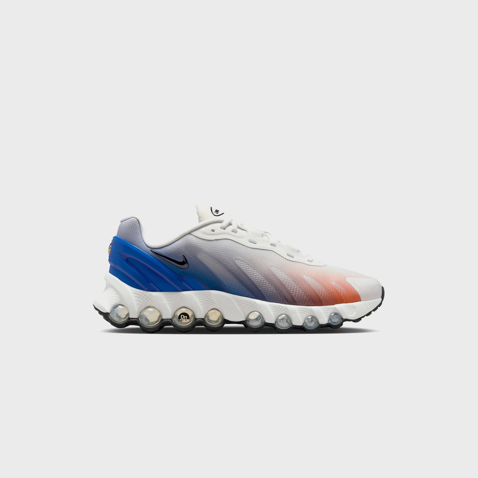 Nike Air Max Dn8 - Summit White / Black / Safety Orange