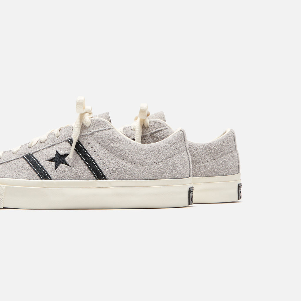Converse One Star Academy Pro Totally Neutral Egret Kith Europe