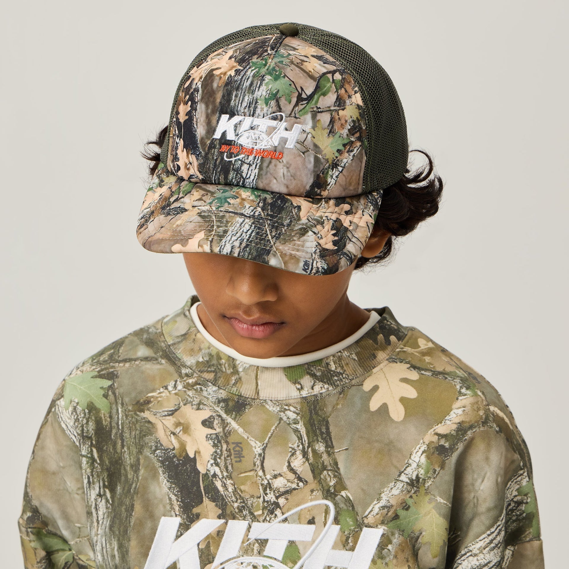 Kith Kids Camo Trucker Hat - Earth