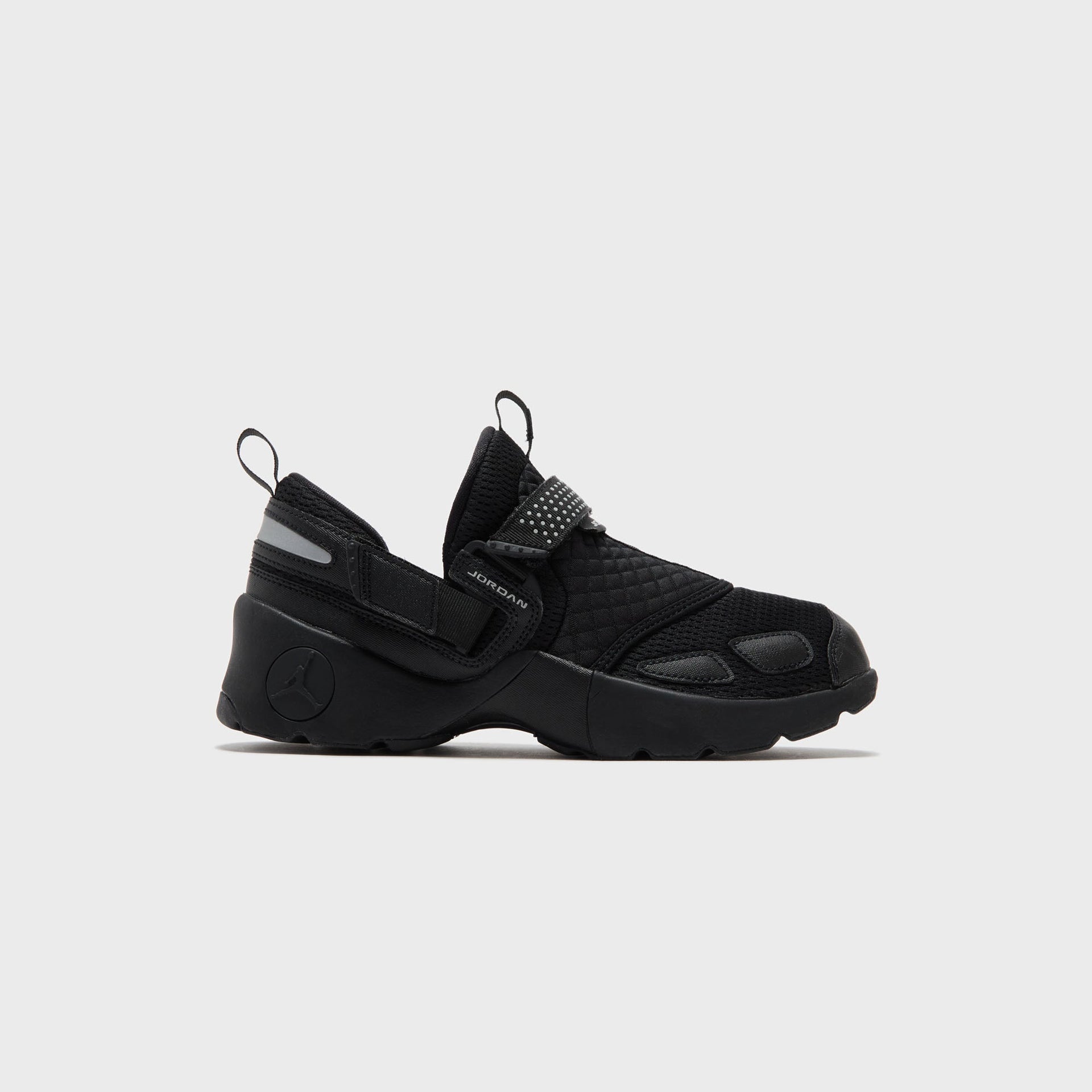 Jordan WMNS Trunner LX - Black / Black / Black