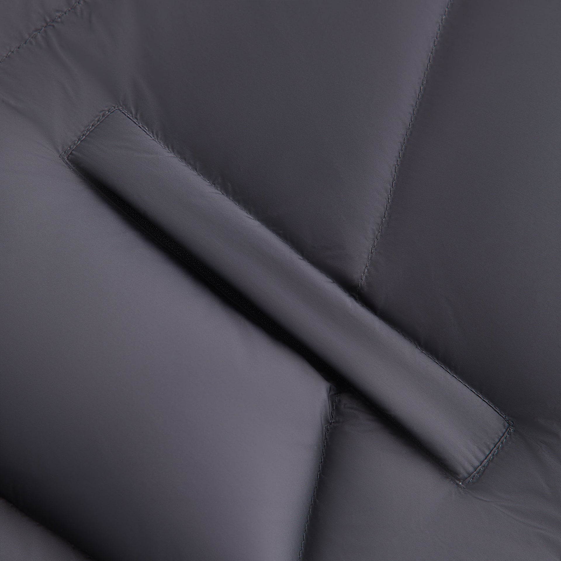 Kith Women Corey Hooded Nylon Puffer - Black - PH