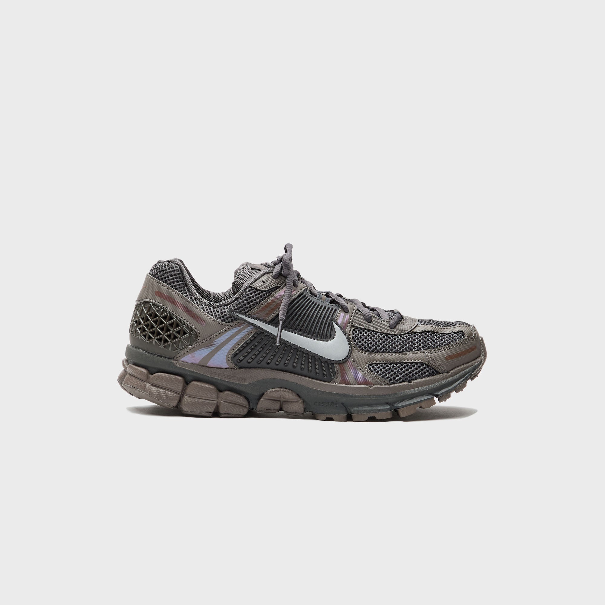 ★Nike★ Zoom Vomero 5 M Cave Stone Multicolor Medium Ash Me Men's Zoom Vomero 5 (Cave Stone/Multi-Color/Medium Ash