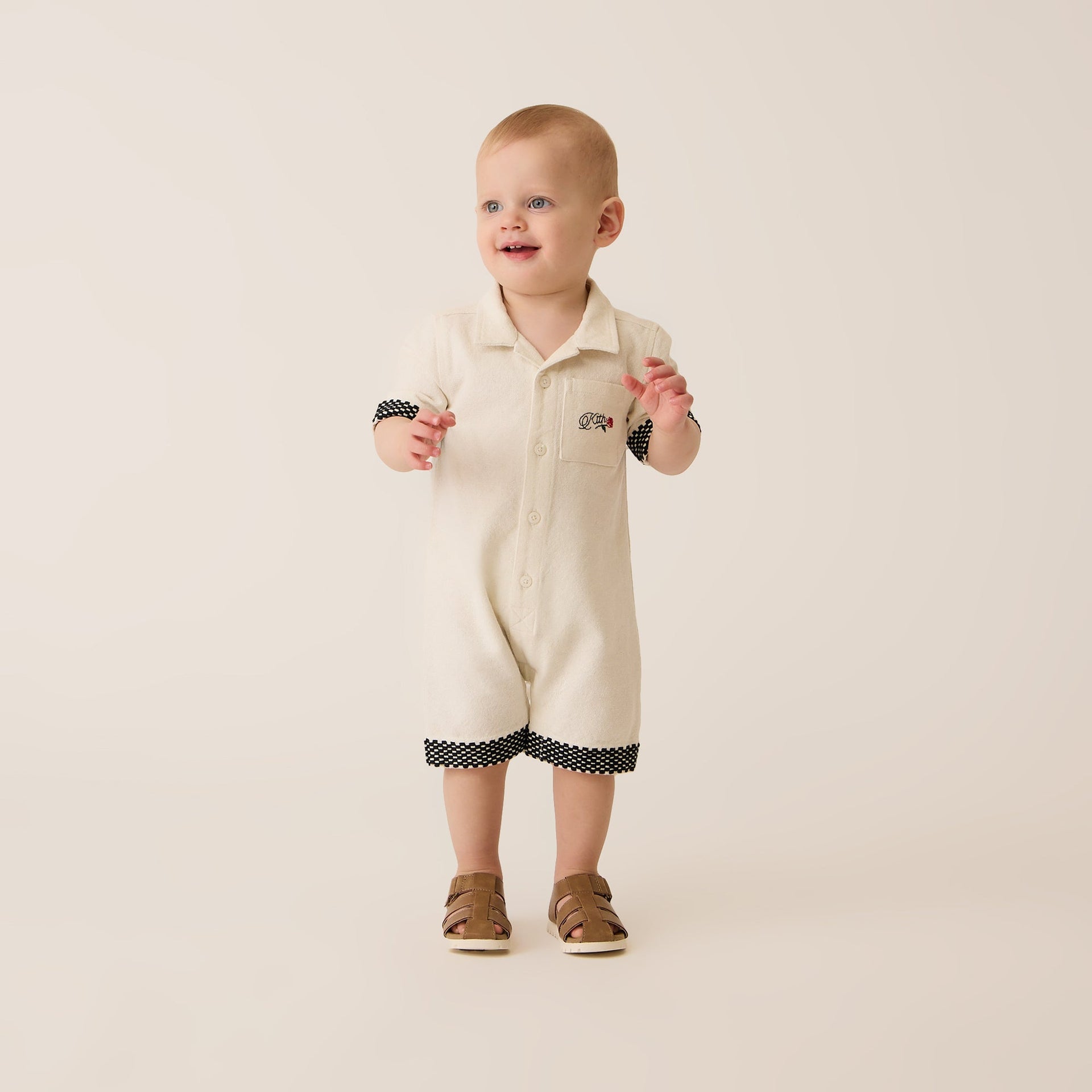 Kith Baby Textured Logo Camp Shortall - Sandrift
