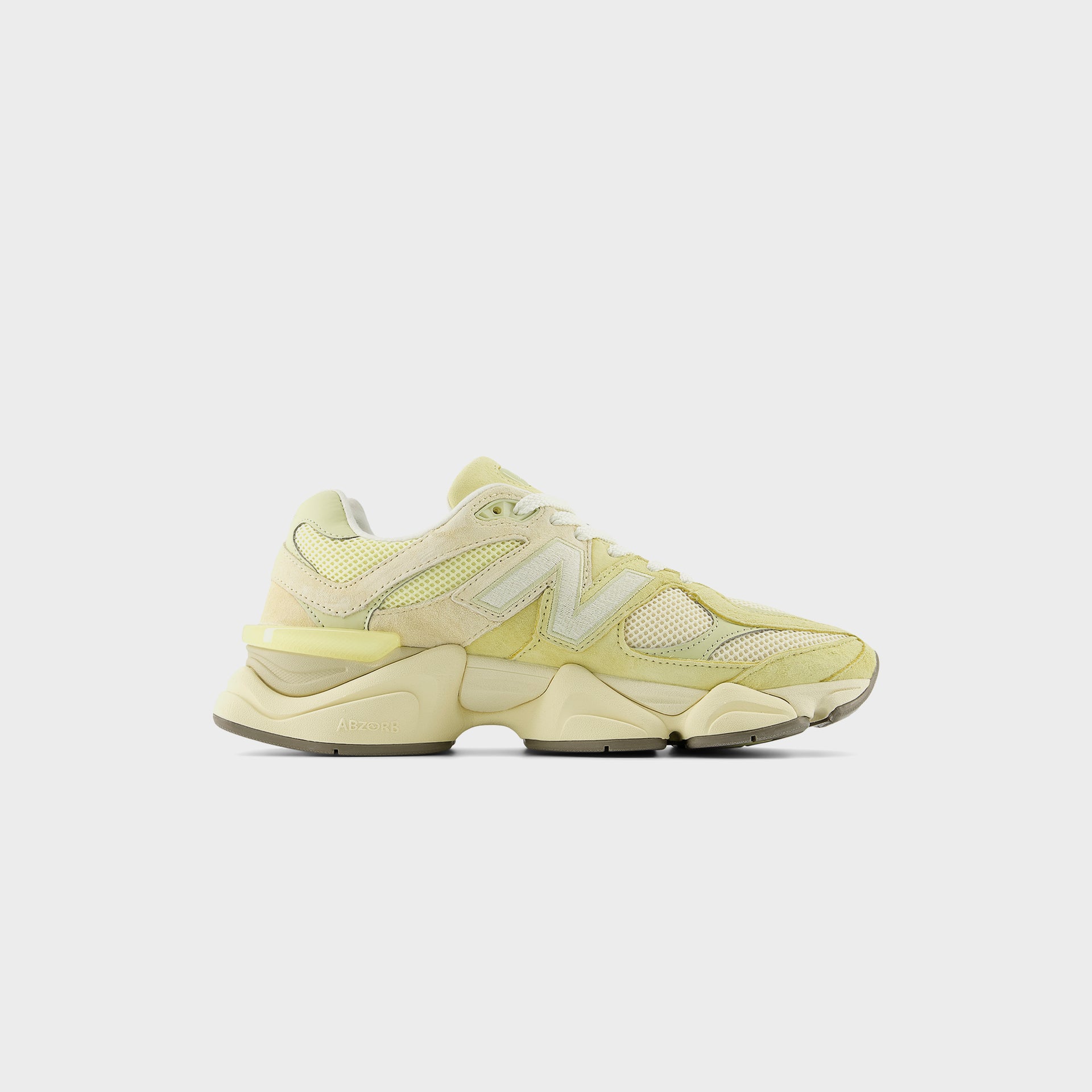 New Balance 9060 - Parchment / Calcium