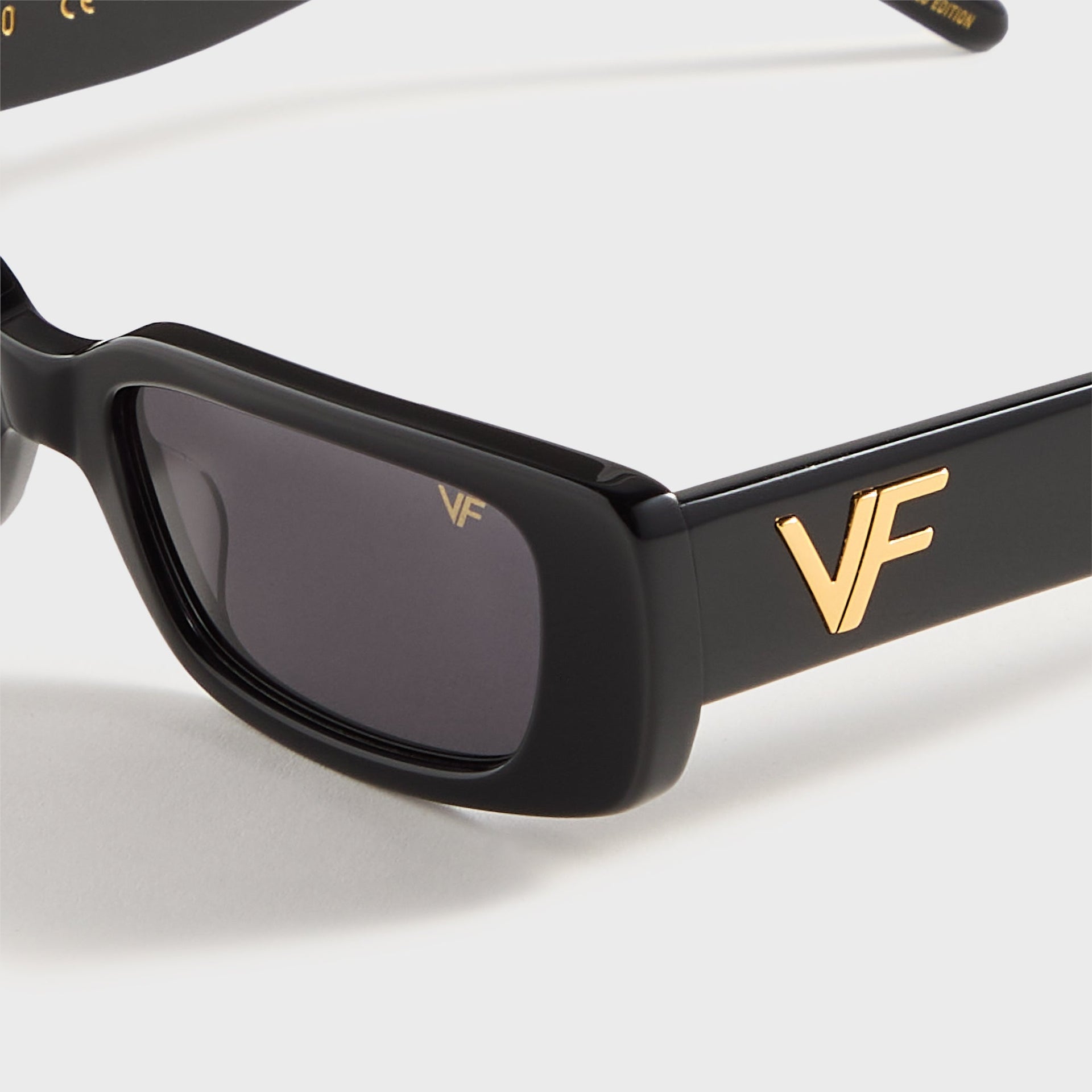 Vintage Frames Soho Black Acetate - Black / Jet Black