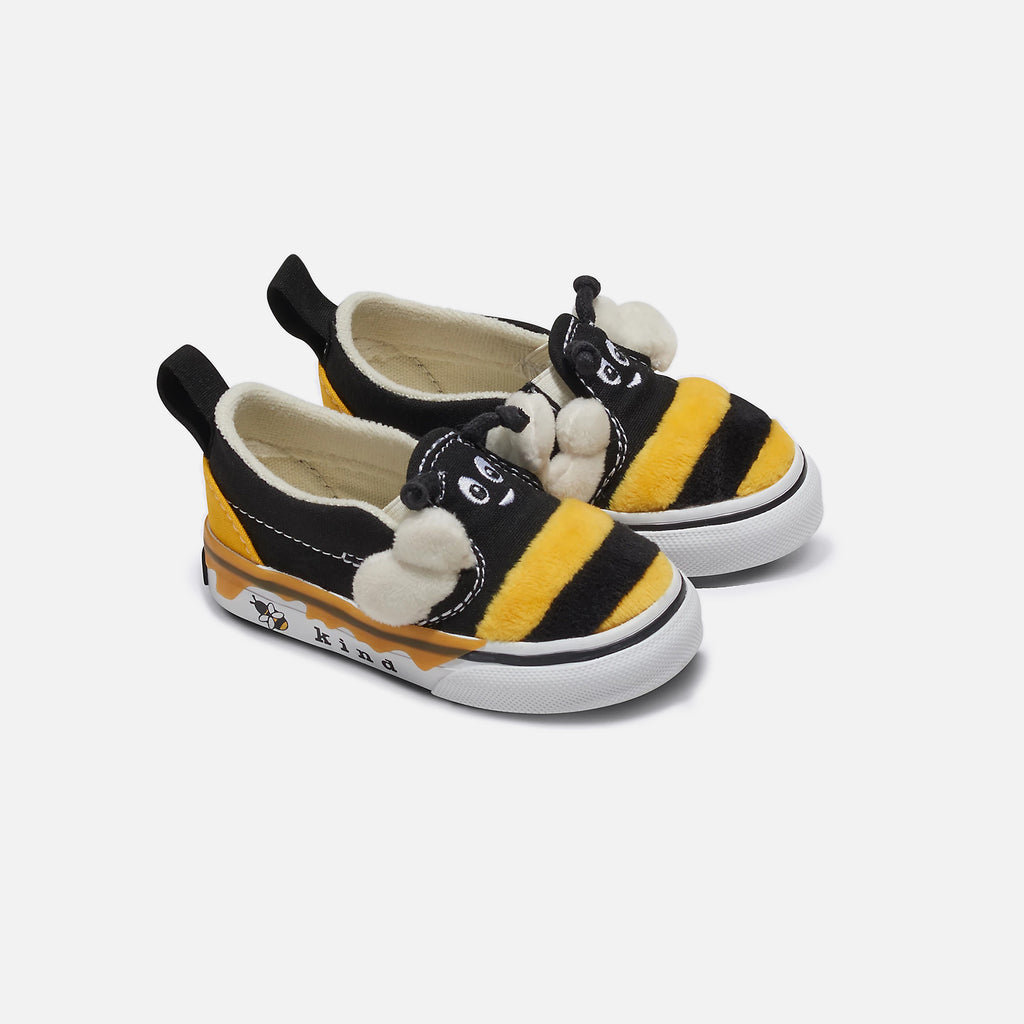 Baby yellow shops slip on vans