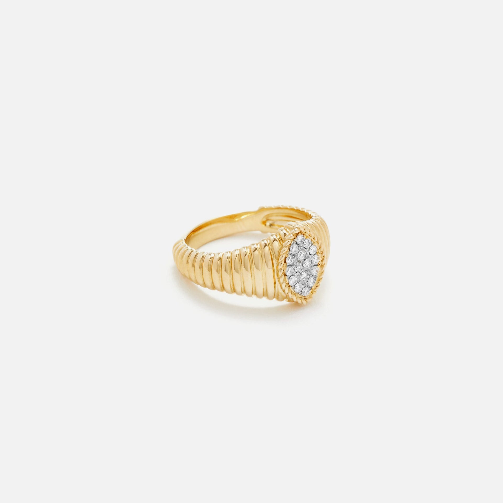 Yvonne Leon Baby Chevaliere Marquise Berlingot Diamants - Gold
