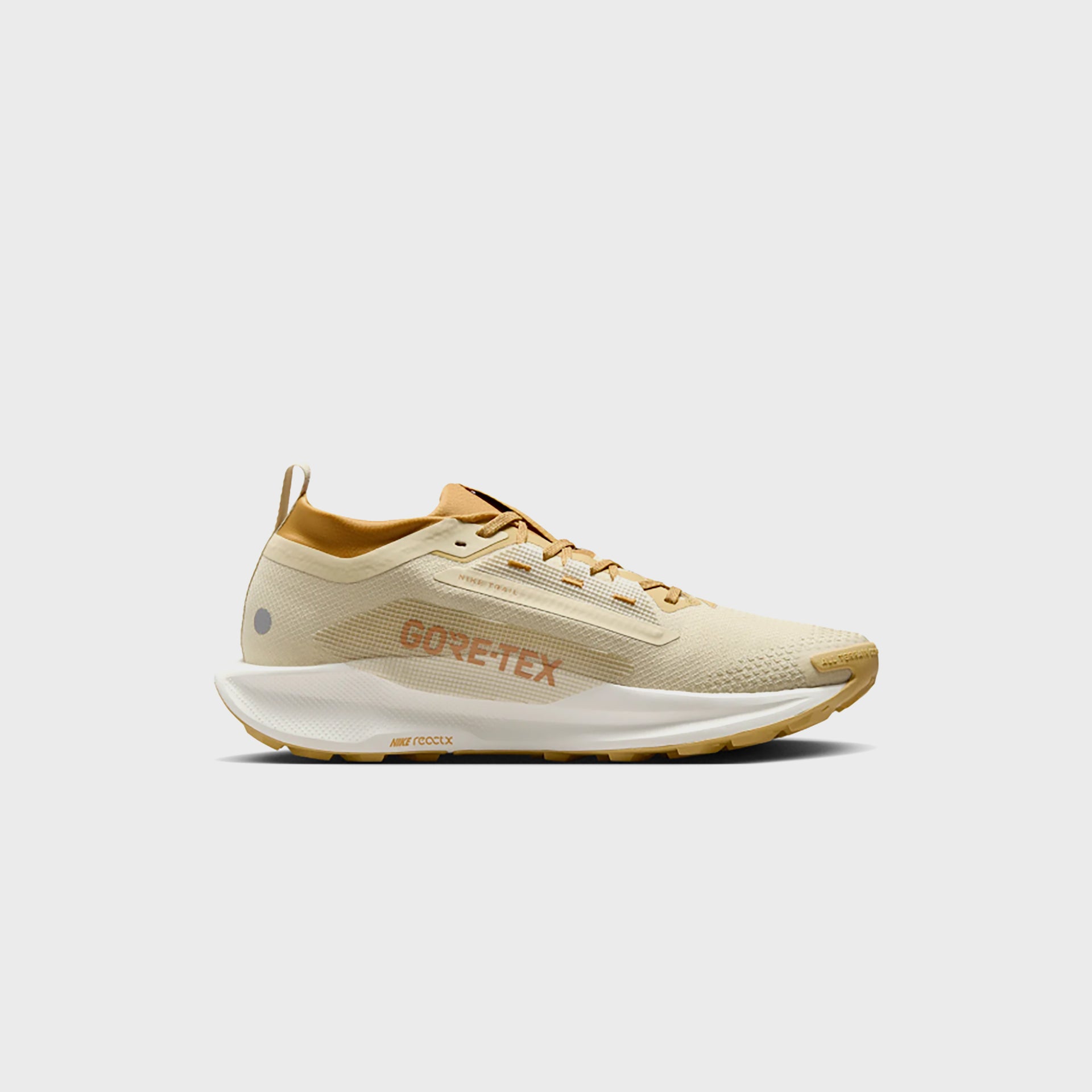 Nike Pegasus Trail 5 GORE-TEX SP - Team Gold / Desert Ochre