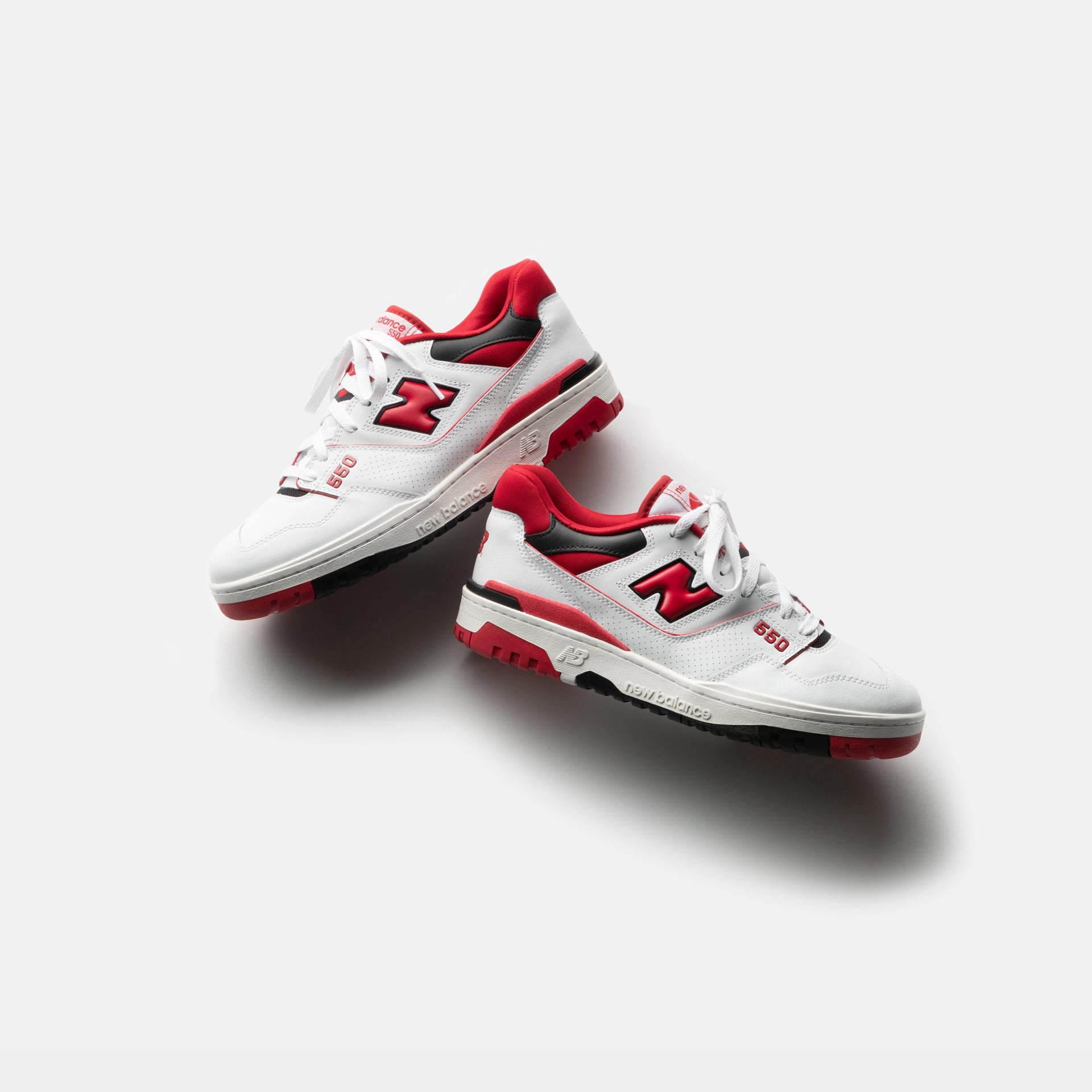New Balance 550 - White / Team Red