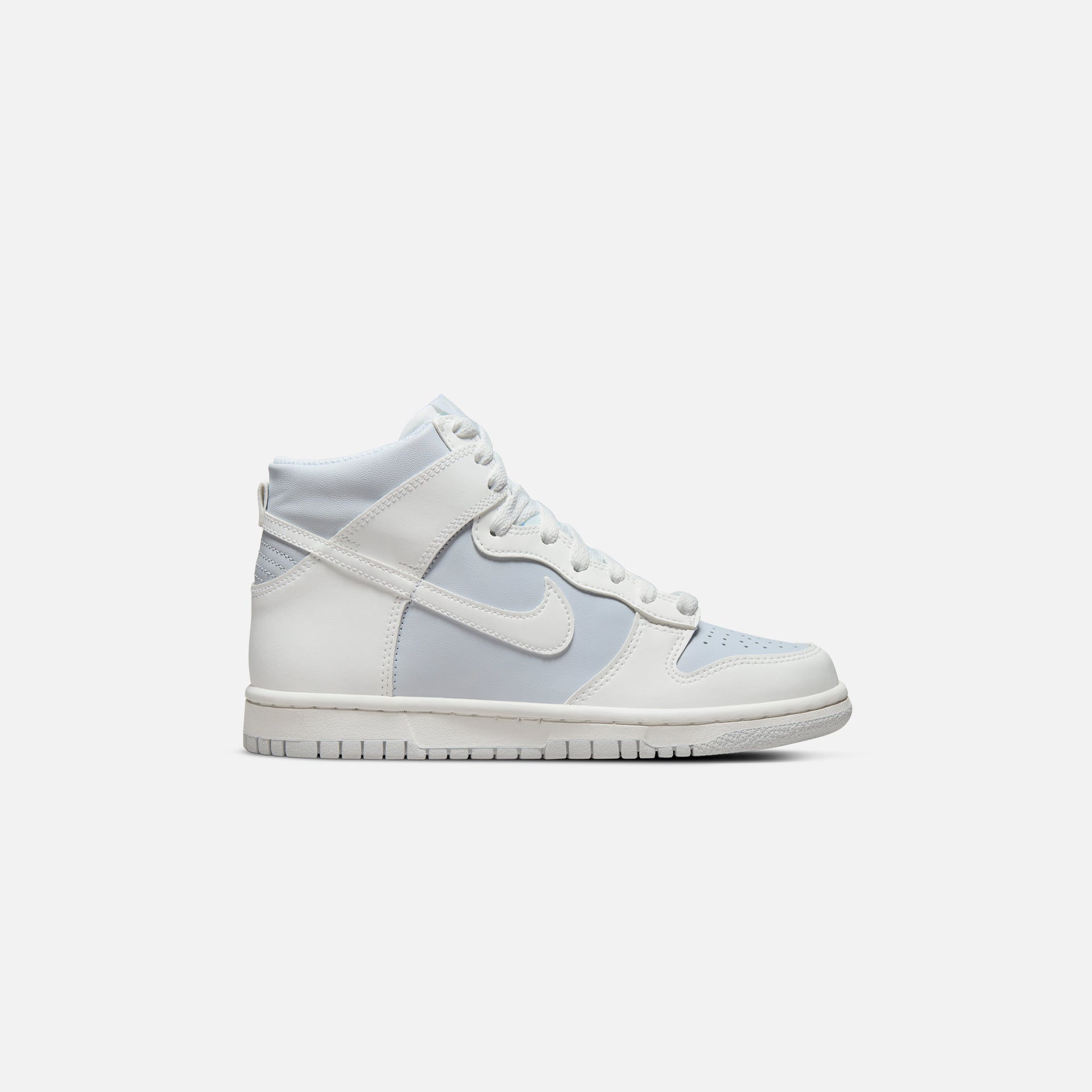 Nike Dunk High - Summit White / Pure Platinum
