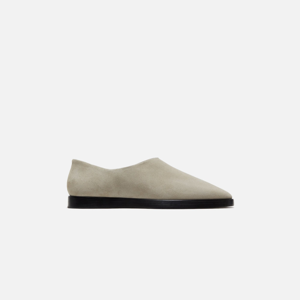 Fear of God Eternal Dress Mule - Dusty Beige Suede – Kith Europe