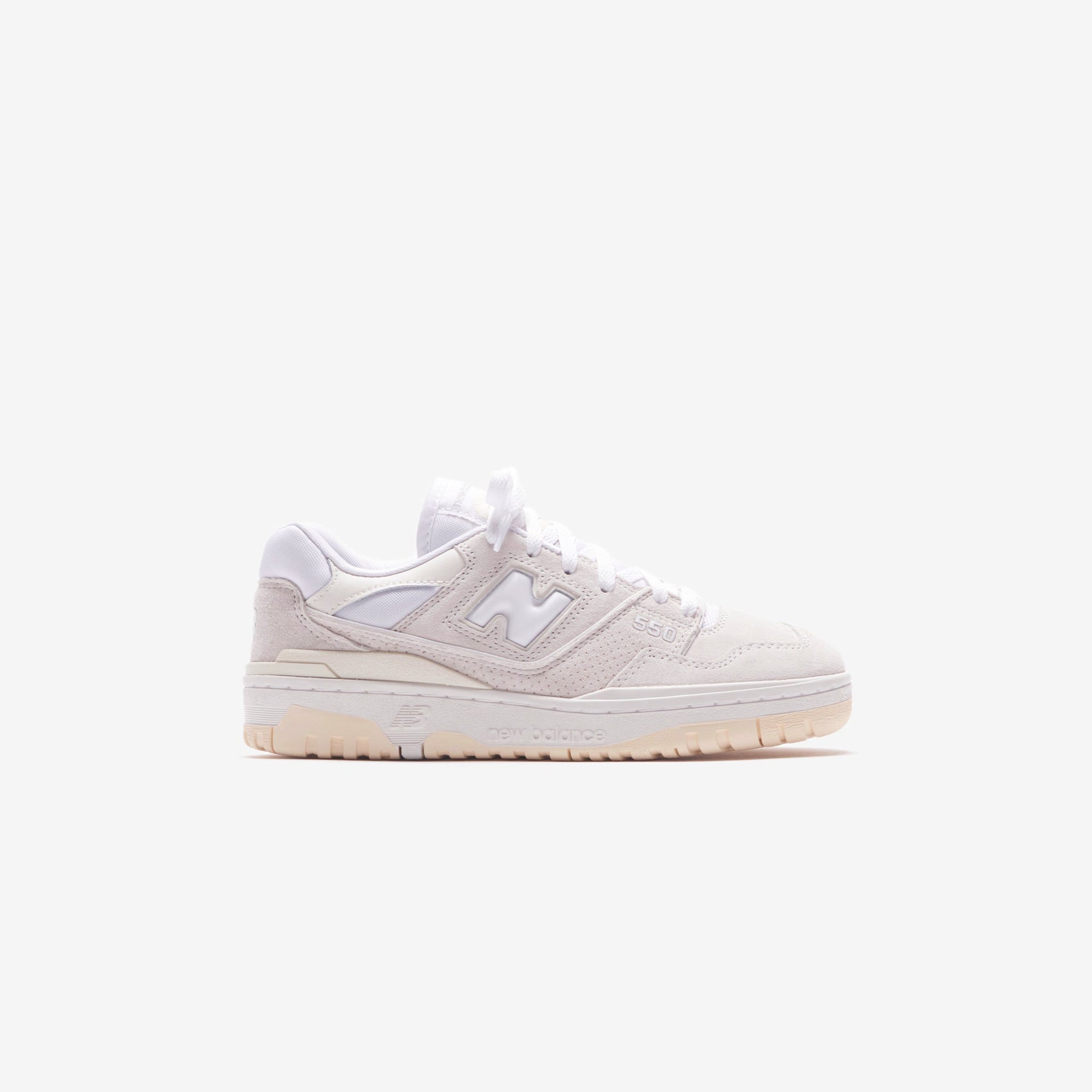 New Balance WMNS 550 - Sea Salt / Macadamia Nut / White