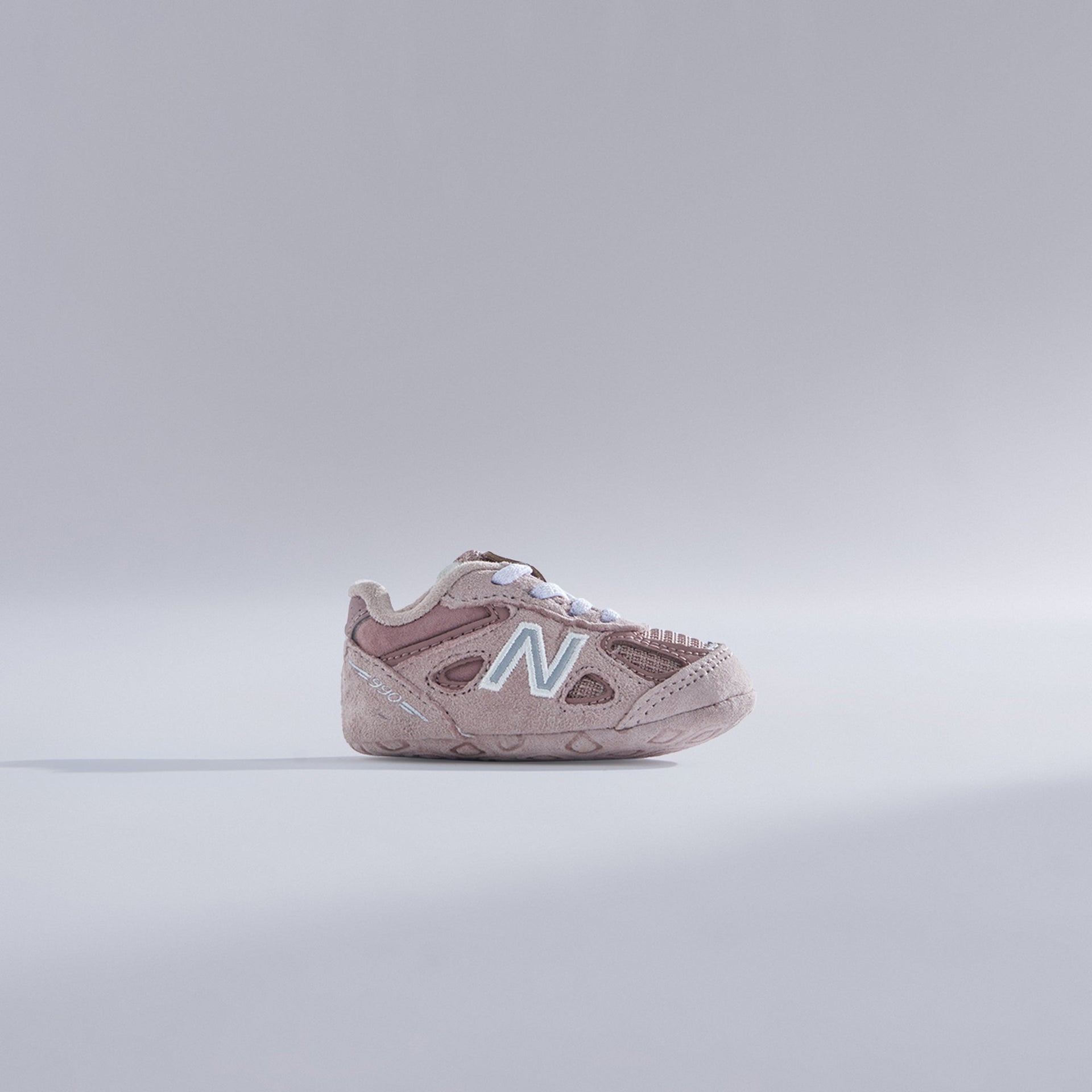 Ronnie Fieg for New Balance 990v4 Crib - Dusty Rose