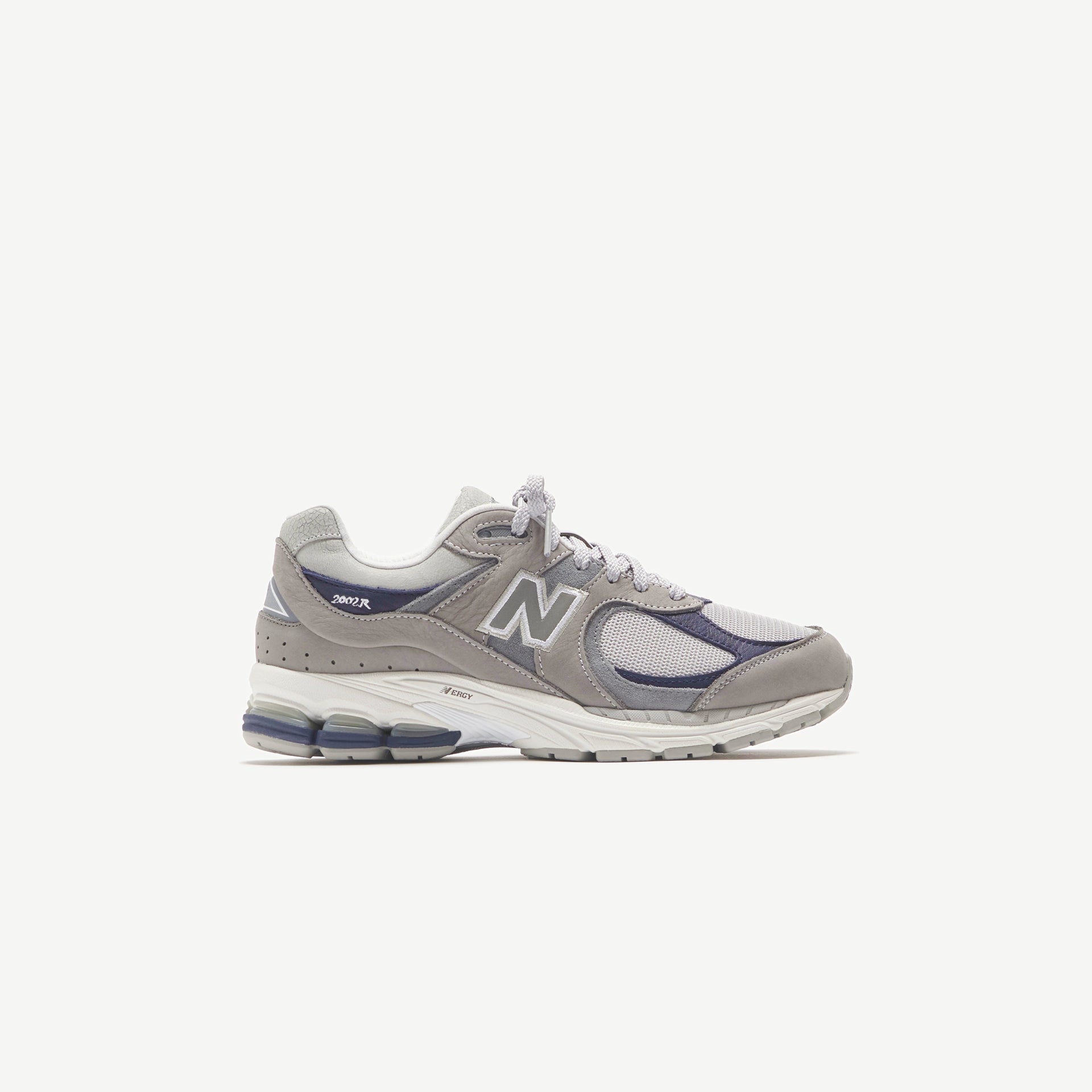 New Balance x thisisneverthat 2002R - Grey