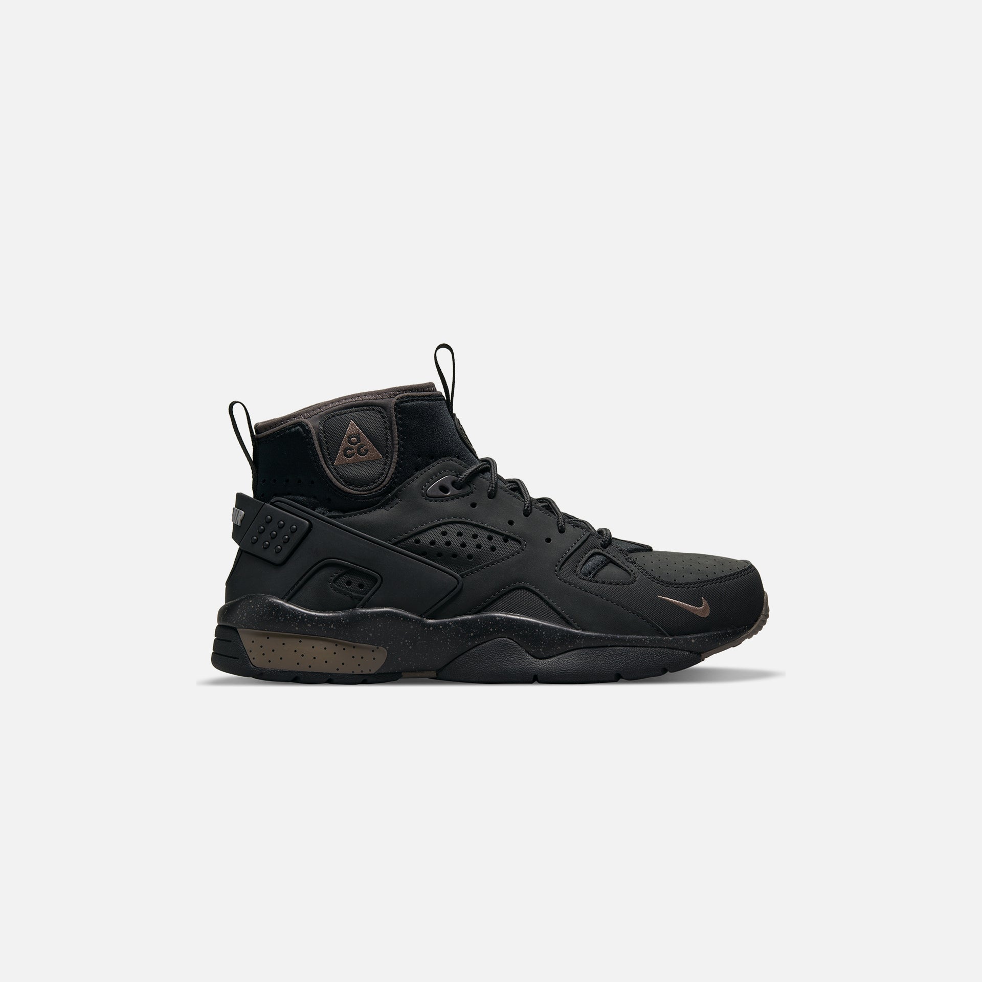 Nike ACG Air Mowabb - Off Noir / Olive Grey / Black