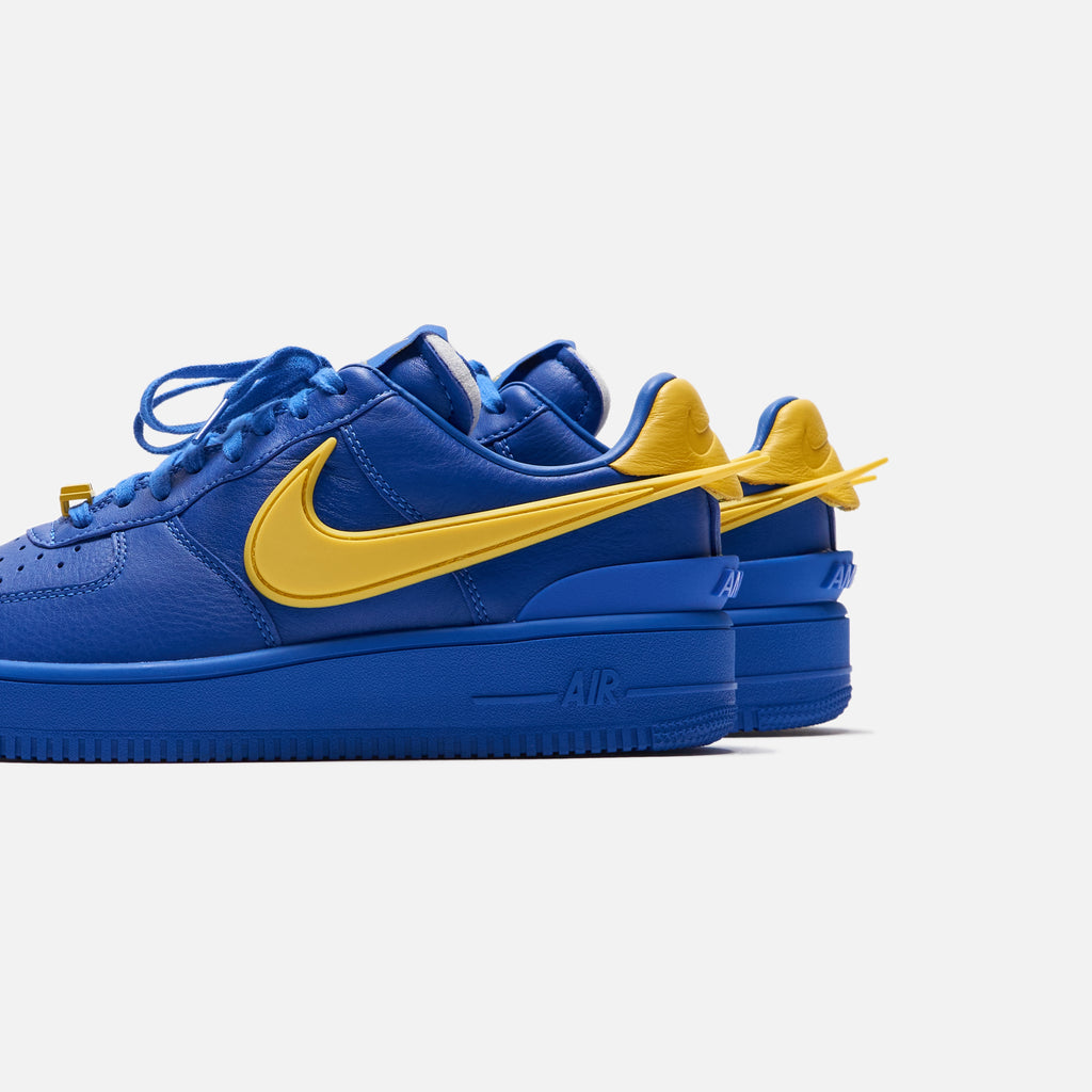 Nike x AMBUSH Air Force 1 Low - Game Royal / Vivid Sulfur – Kith