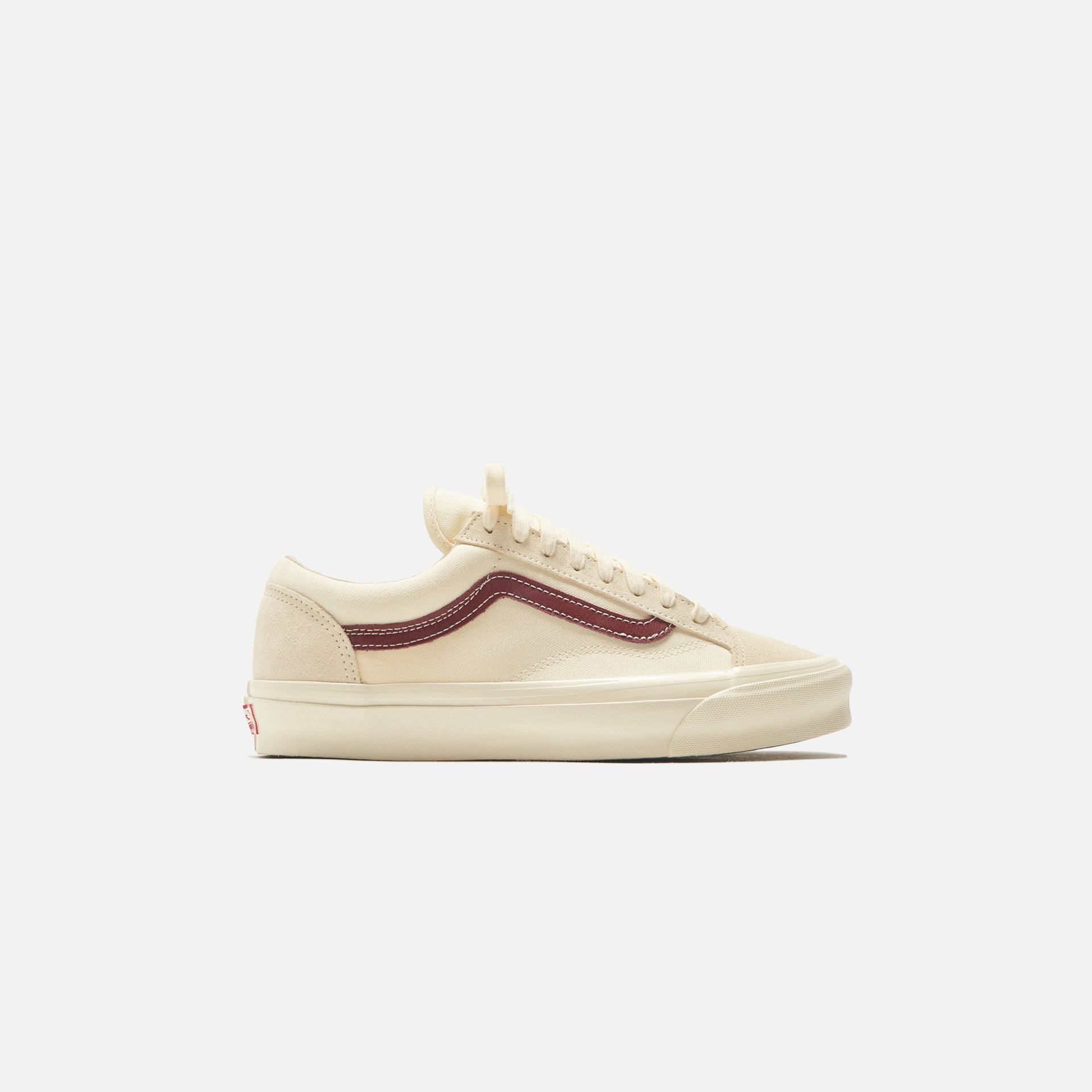 Vans OG Style 36 LX - Classic White / Pomegranate
