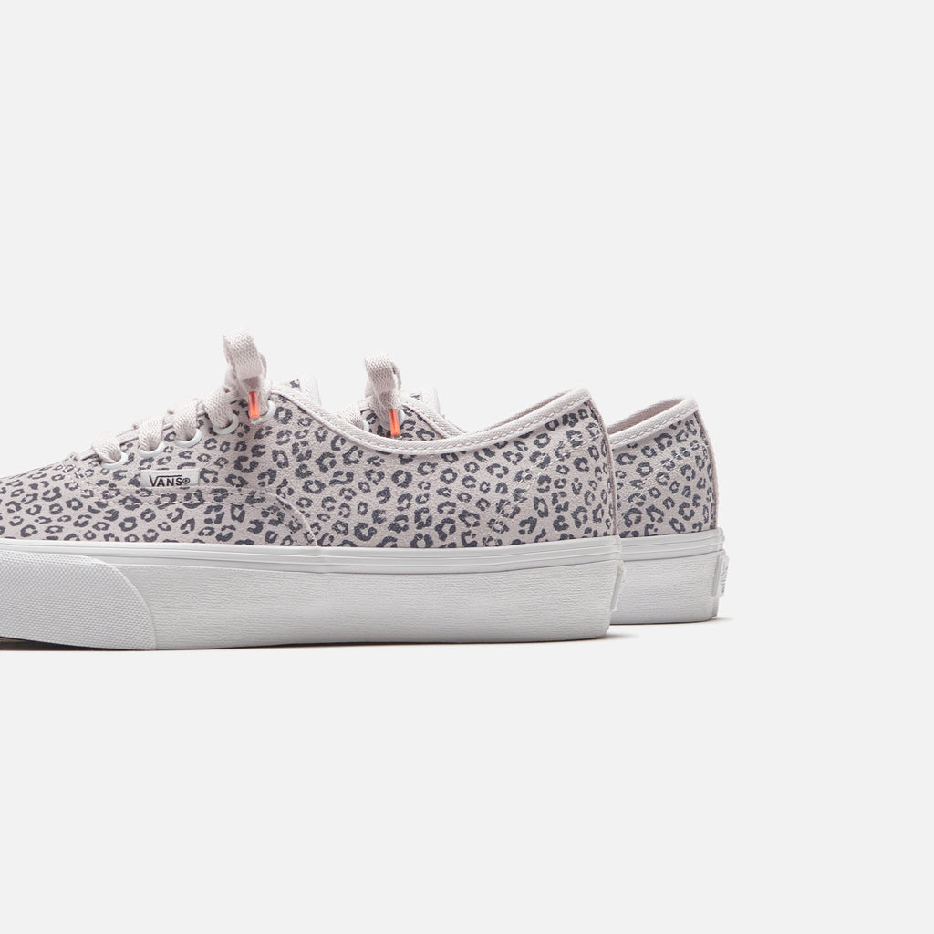 White leopard print vans hotsell