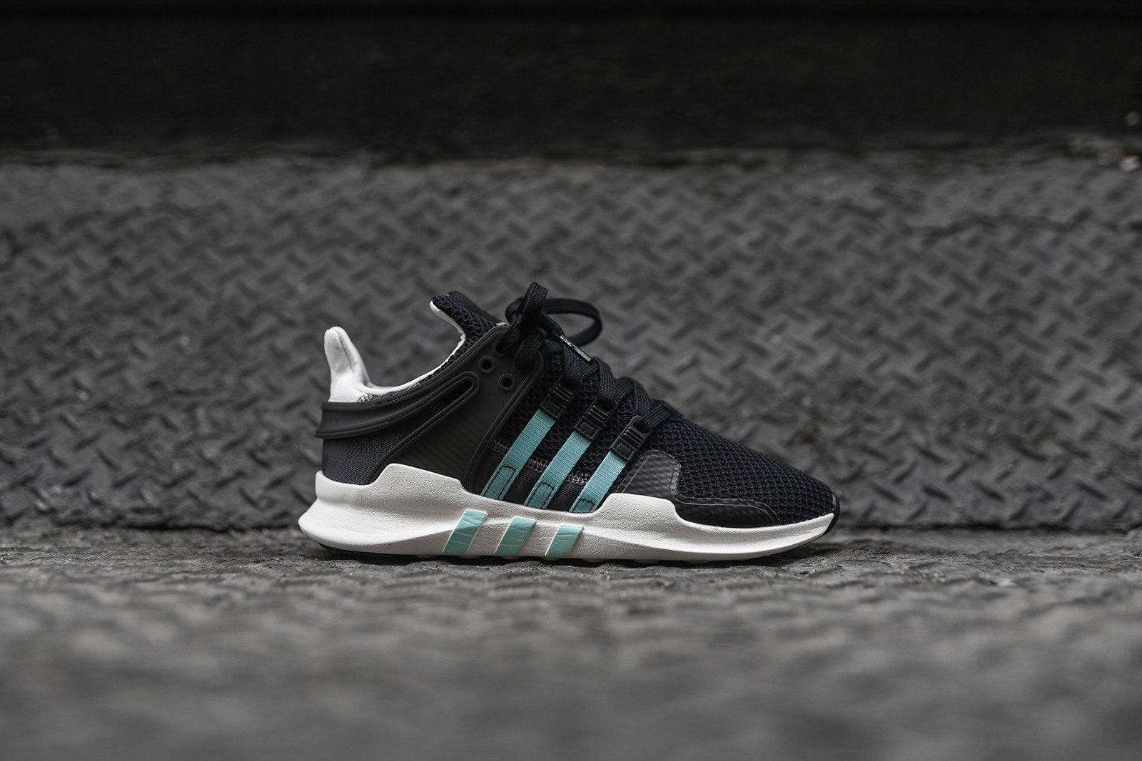 adidas Originals WMNS EQT ADV - Grey / Black