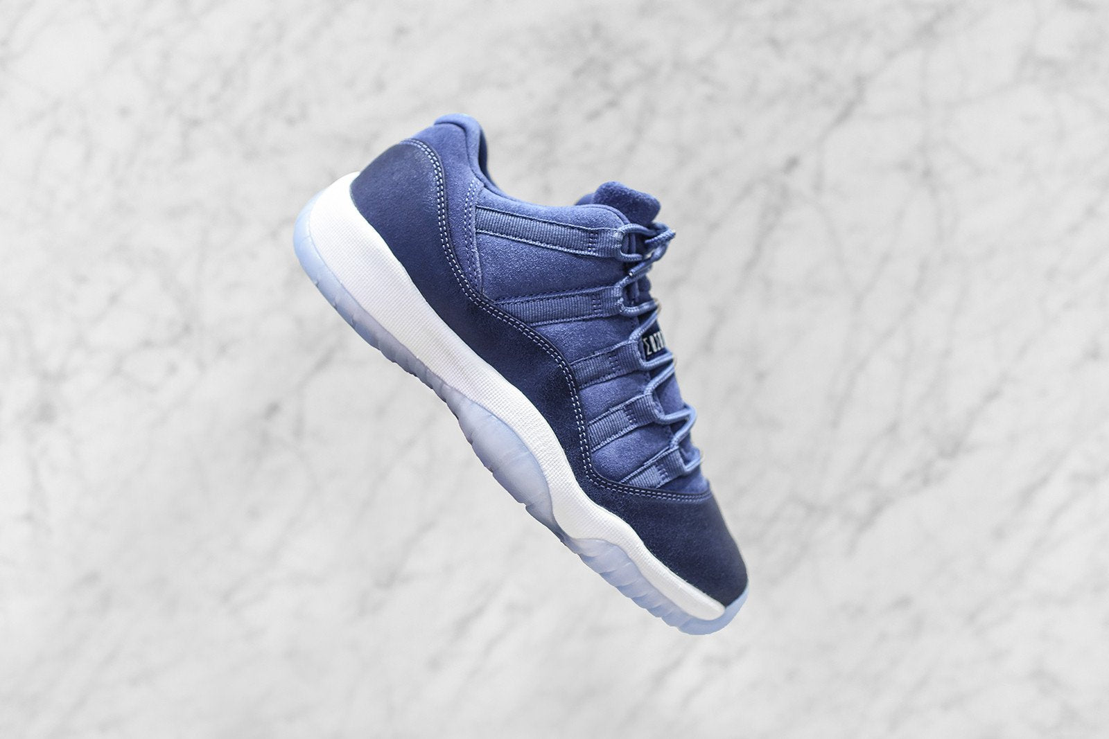 Nike GS Air Jordan Retro Low - Blue Moon / Polarized Blue