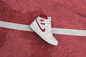 Nike GS Air Jordan Retro 1 High OG - Metallic Red / White