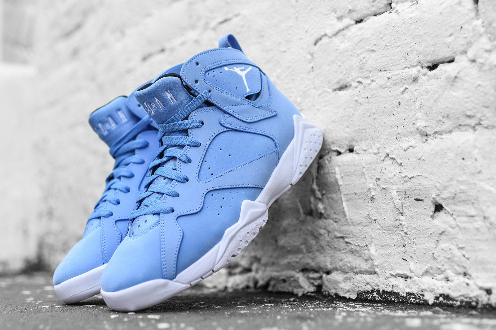 Nike GS Air Jordan 7 Retro - Pantone