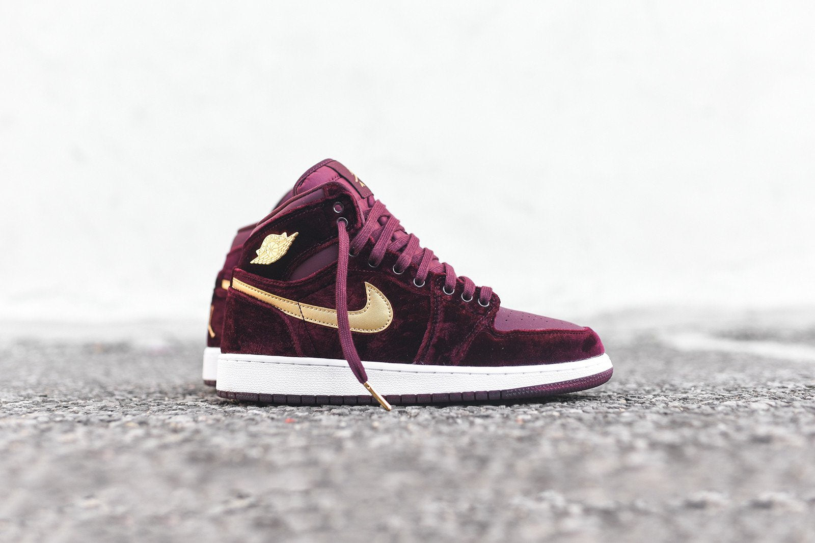 Nike Air Jordan 1 Retro High PRM GS - Heiress
