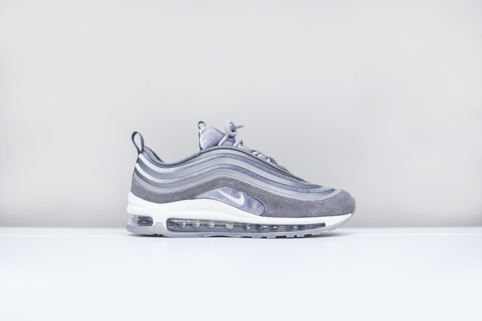 Nike WMNS Air Max Lux Pack