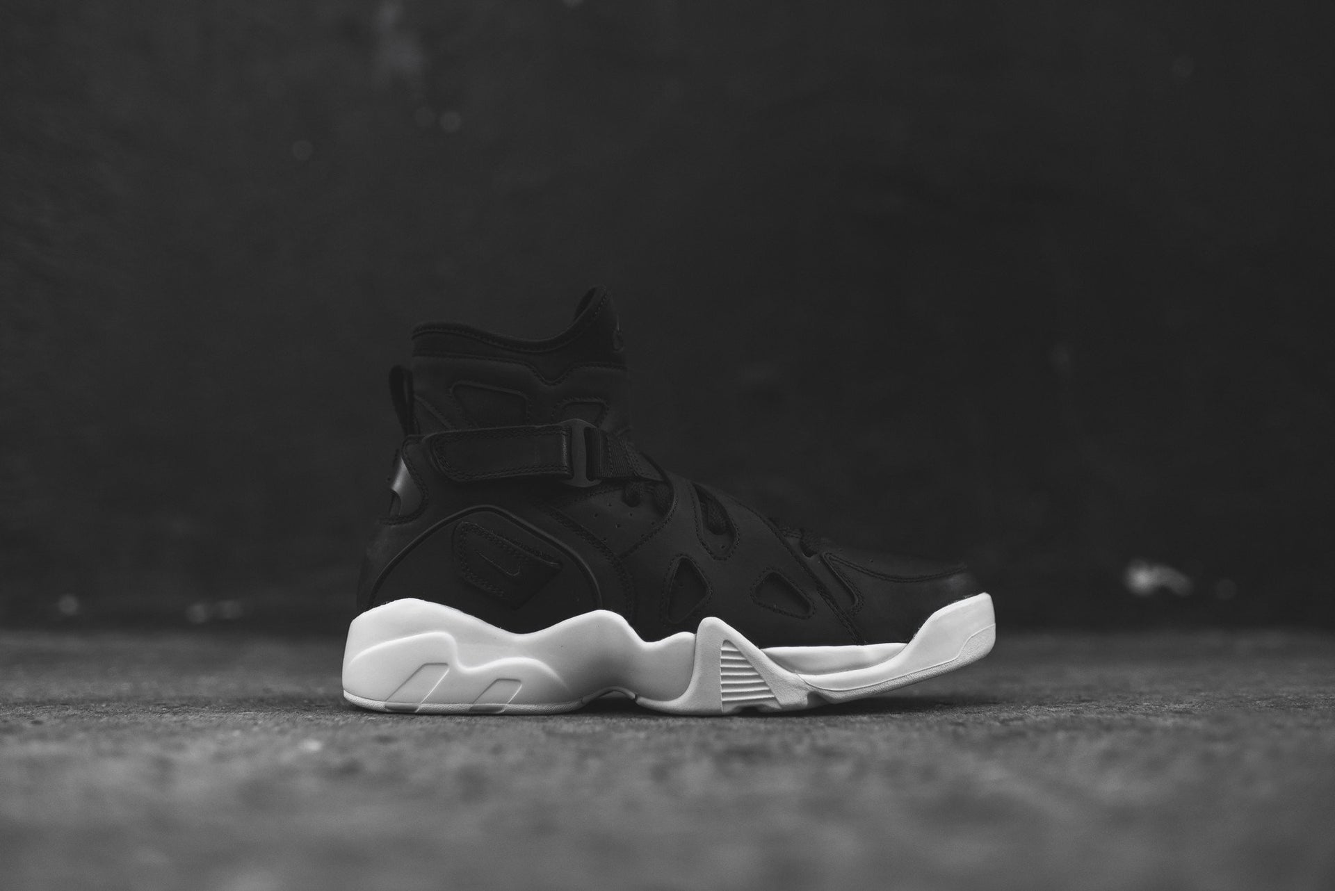 NikeLab Air Unlimited - Black / Sail