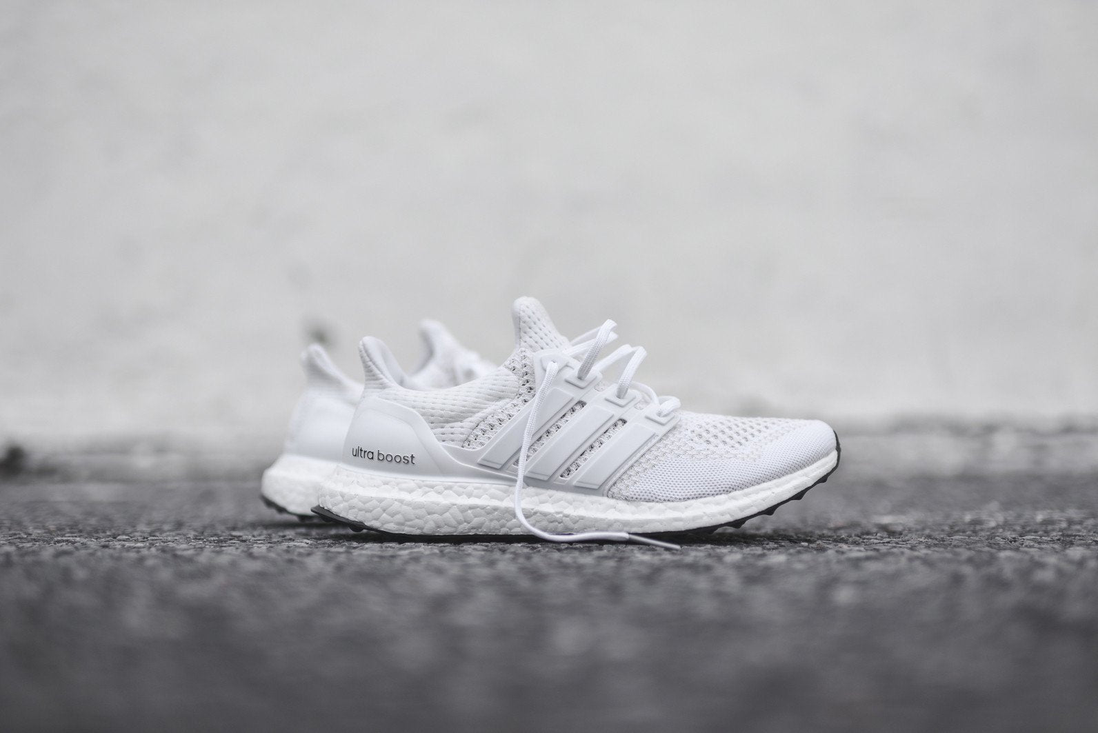 adidas WMNS Ultra Boost - White