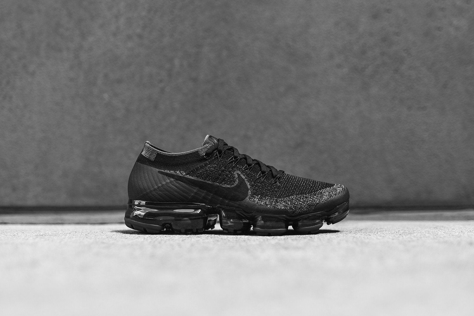Nike WMNS Air VaporMax Flyknit - Black