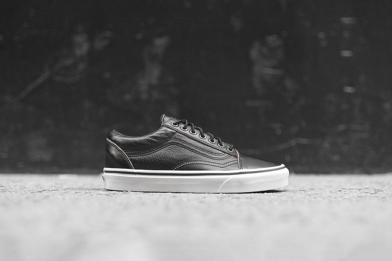 Vans Old Skool Ground Breakers - Black / Marshmallow