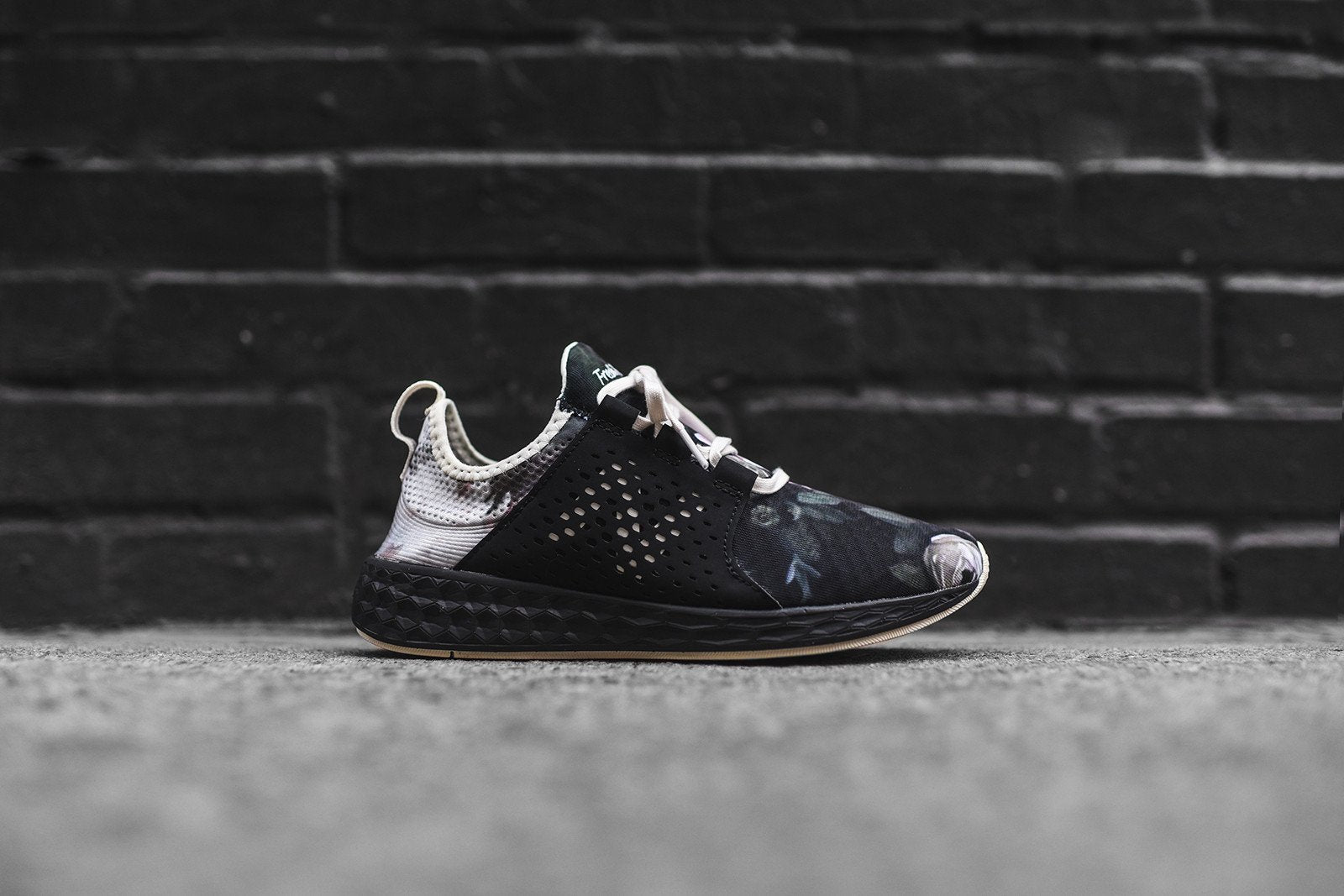 New Balance WMNS Spring '17 Delivery 2