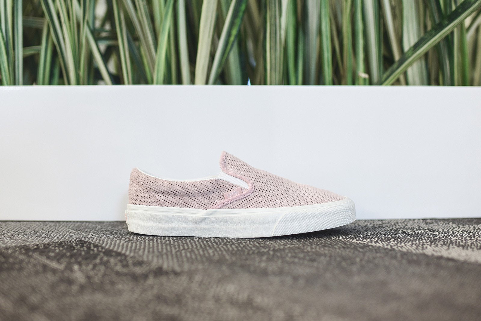 Vans WMNS Classic Slip-On - Perf Pack