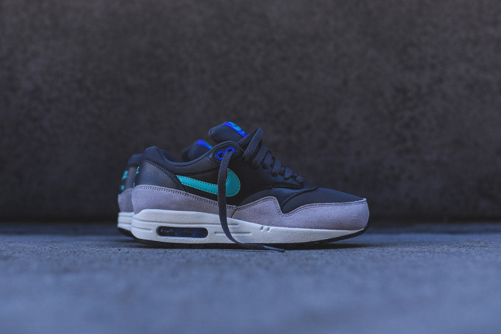 Nike WMNS Air Max 1, Air Huarache Run & Air Rift