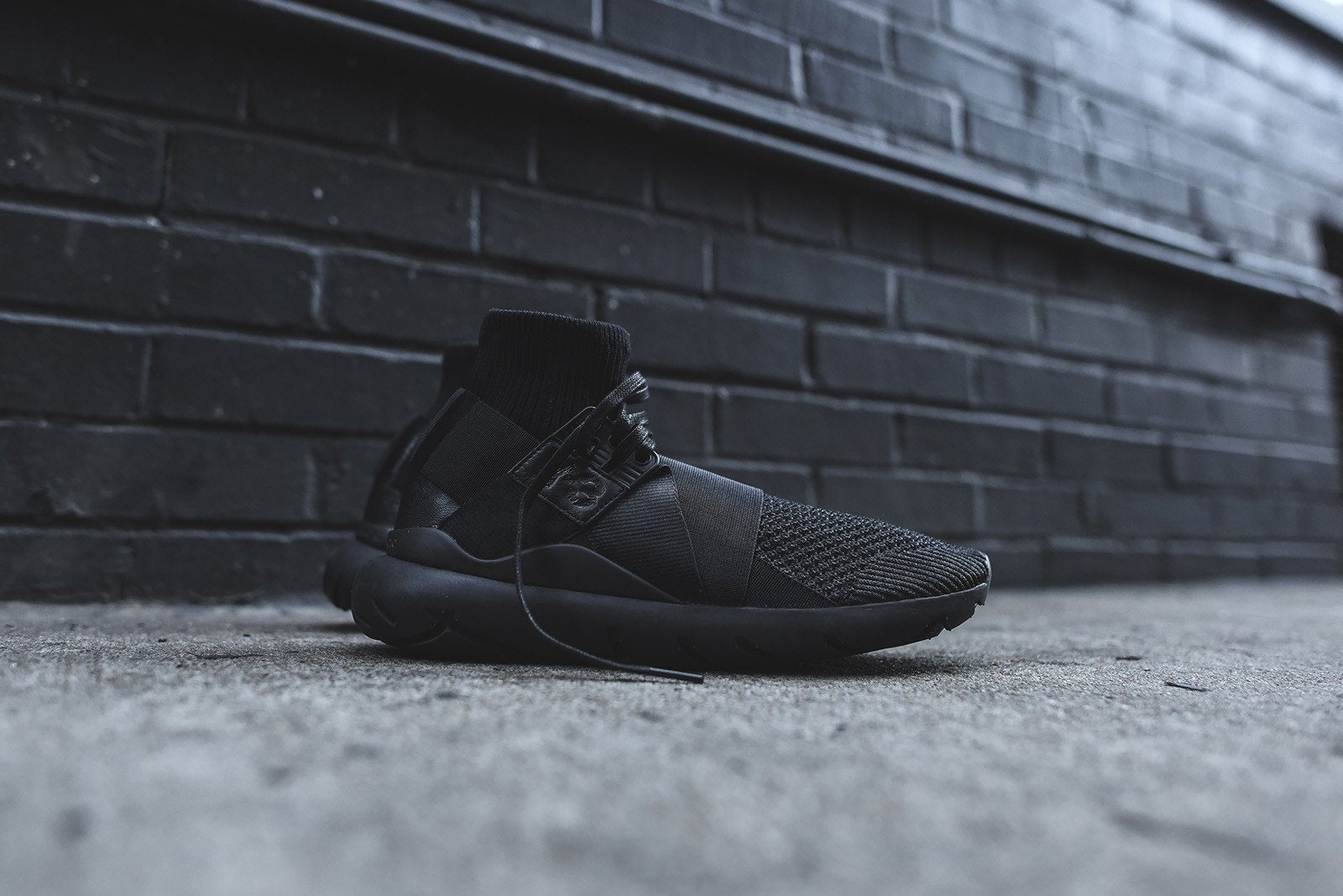Y-3 Women's Qasa Elle Lace & Kanja
