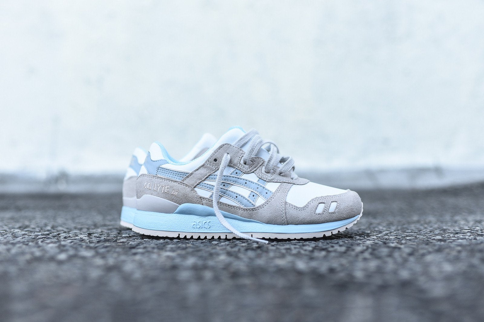 Asics WMNS Gel Lyte III - White / Light Grey / Light Blue