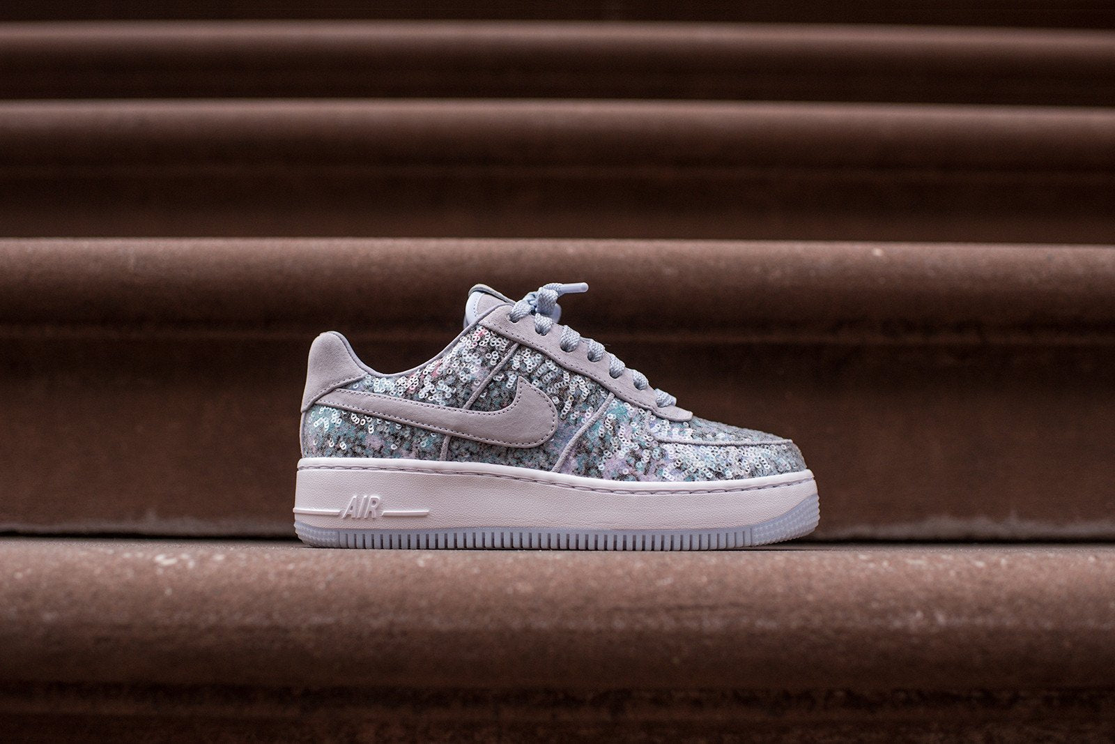 Nike WMNS Air Force 1 Upstep - Glass Slipper